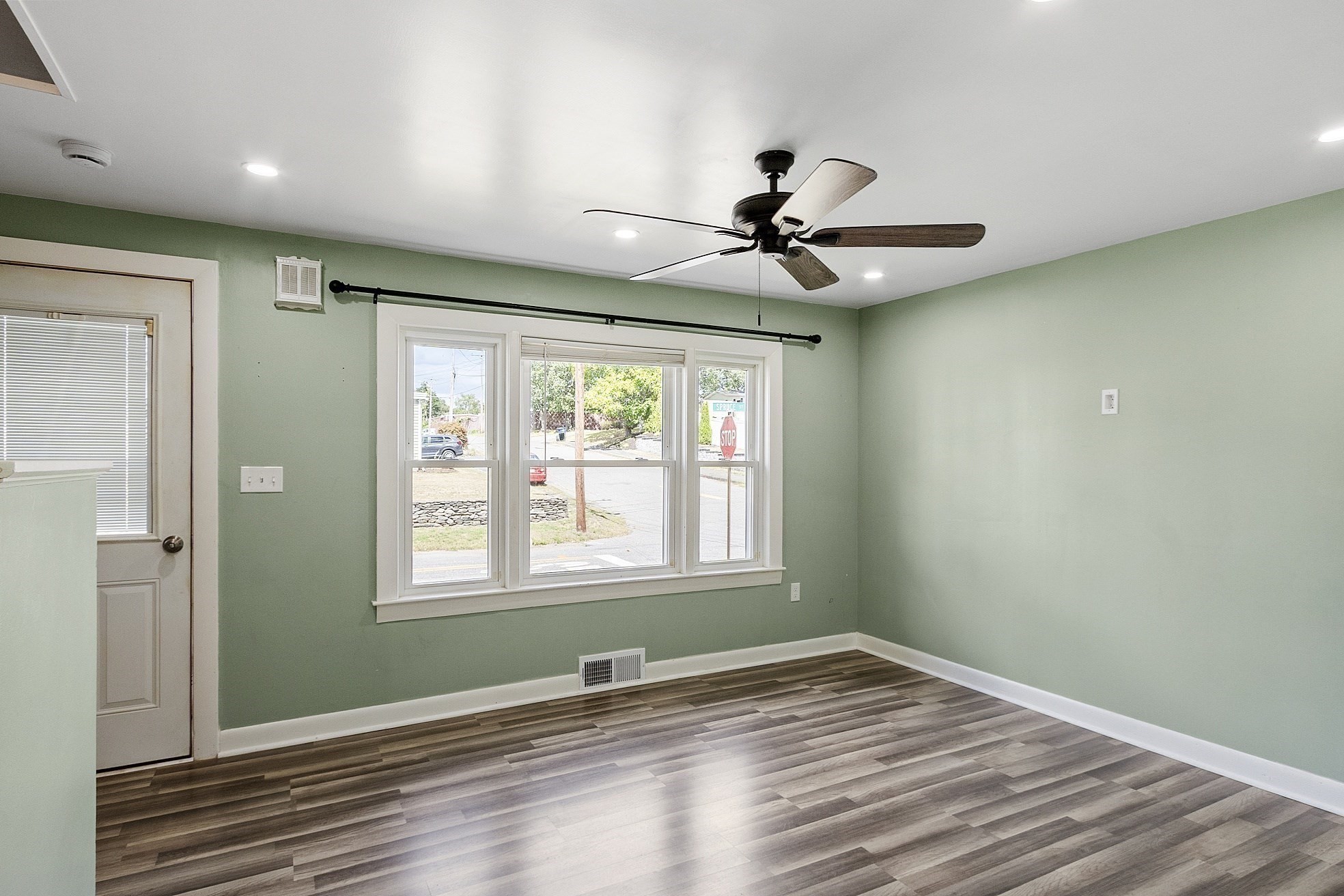 257 Spruce St, Leominster, MA 01453 - Image 6