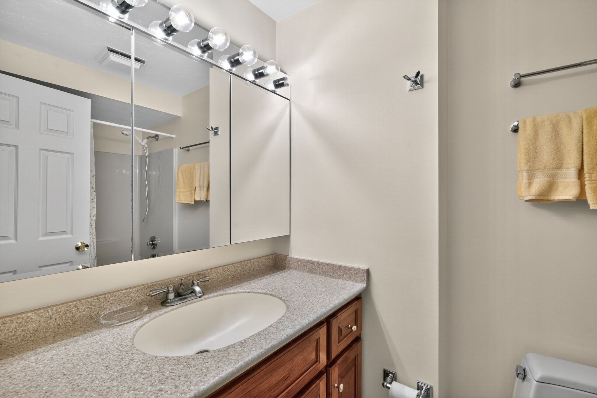 287 Ocean Street Unit C-2, Barnstable, MA 02601 - Image 32