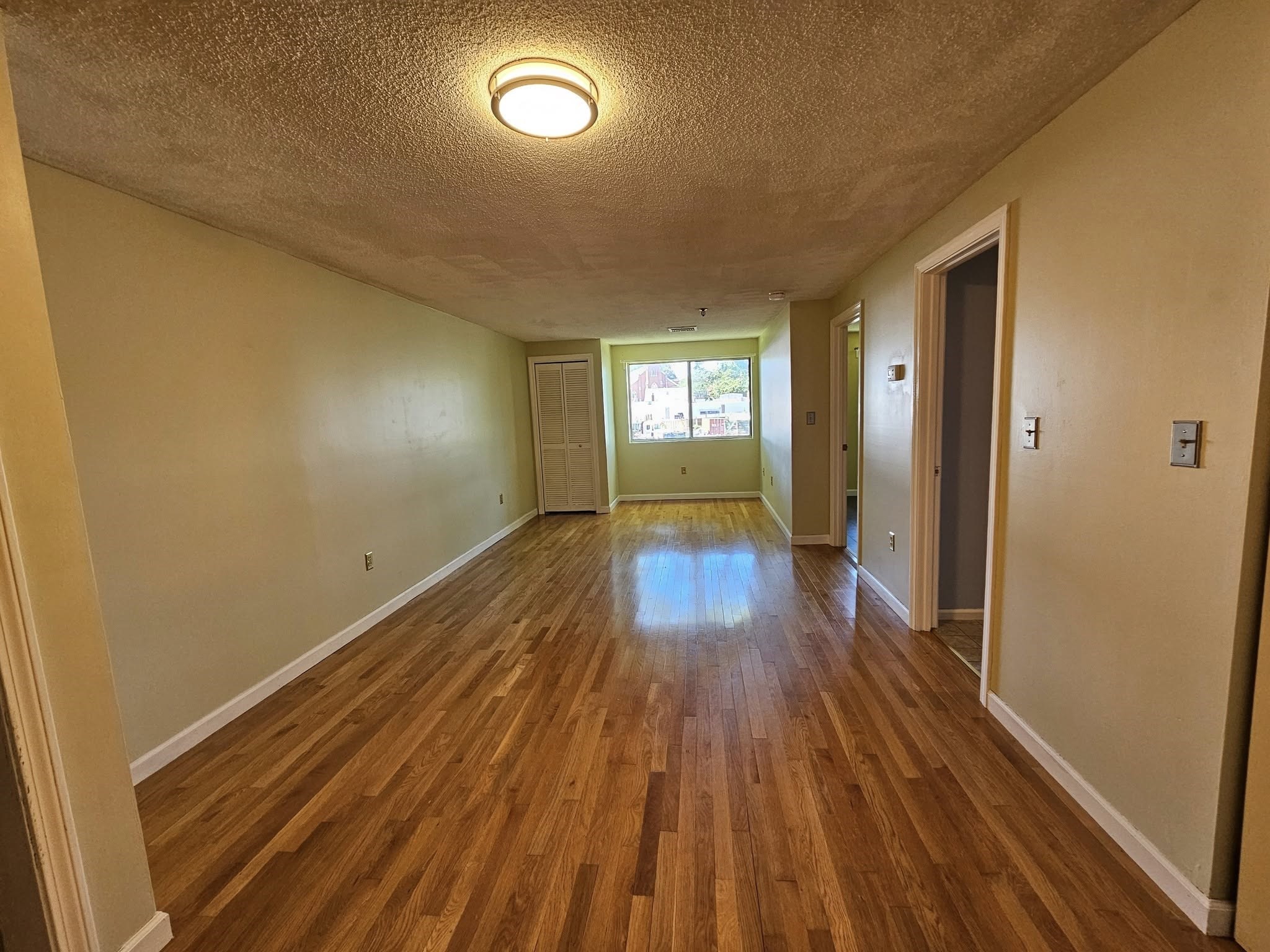 35 Prospect Street Unit 215, Woburn, MA 01801 - Image 2