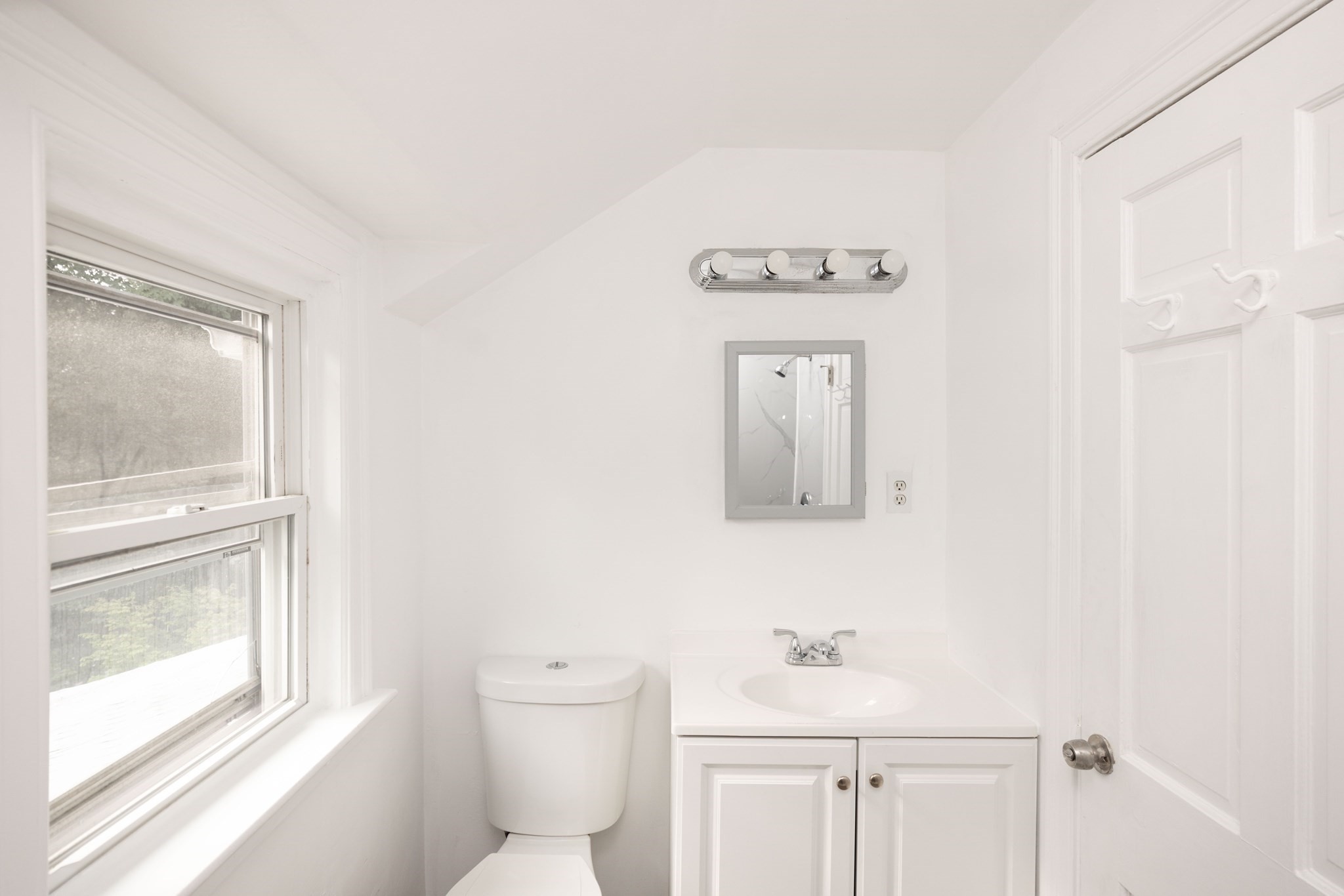 511 Lexington St, Waltham, MA 02452 - Image 11