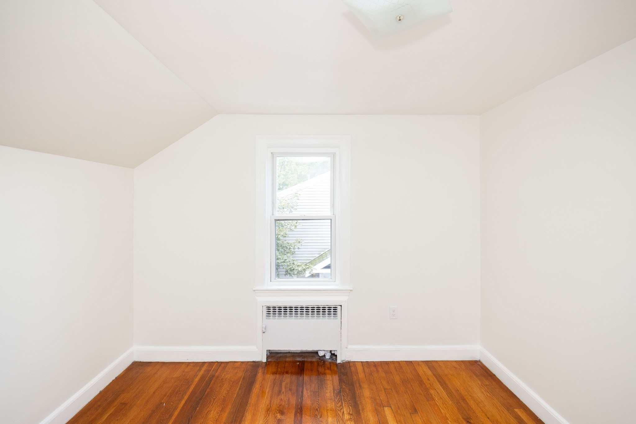 511 Lexington St, Waltham, MA 02452 - Image 14