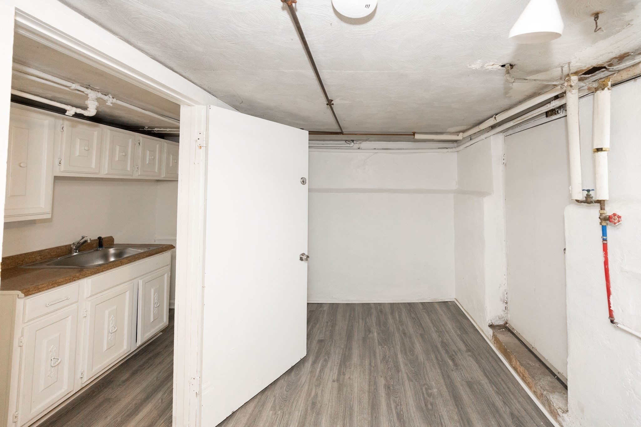 511 Lexington St, Waltham, MA 02452 - Image 41