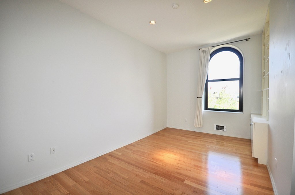 160 Commonwealth Ave Unit 513, Back Bay, Boston, MA 02116 - Image 16
