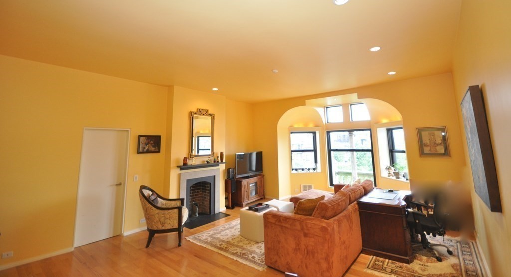 160 Commonwealth Ave Unit 513, Back Bay, Boston, MA 02116 - Image 3