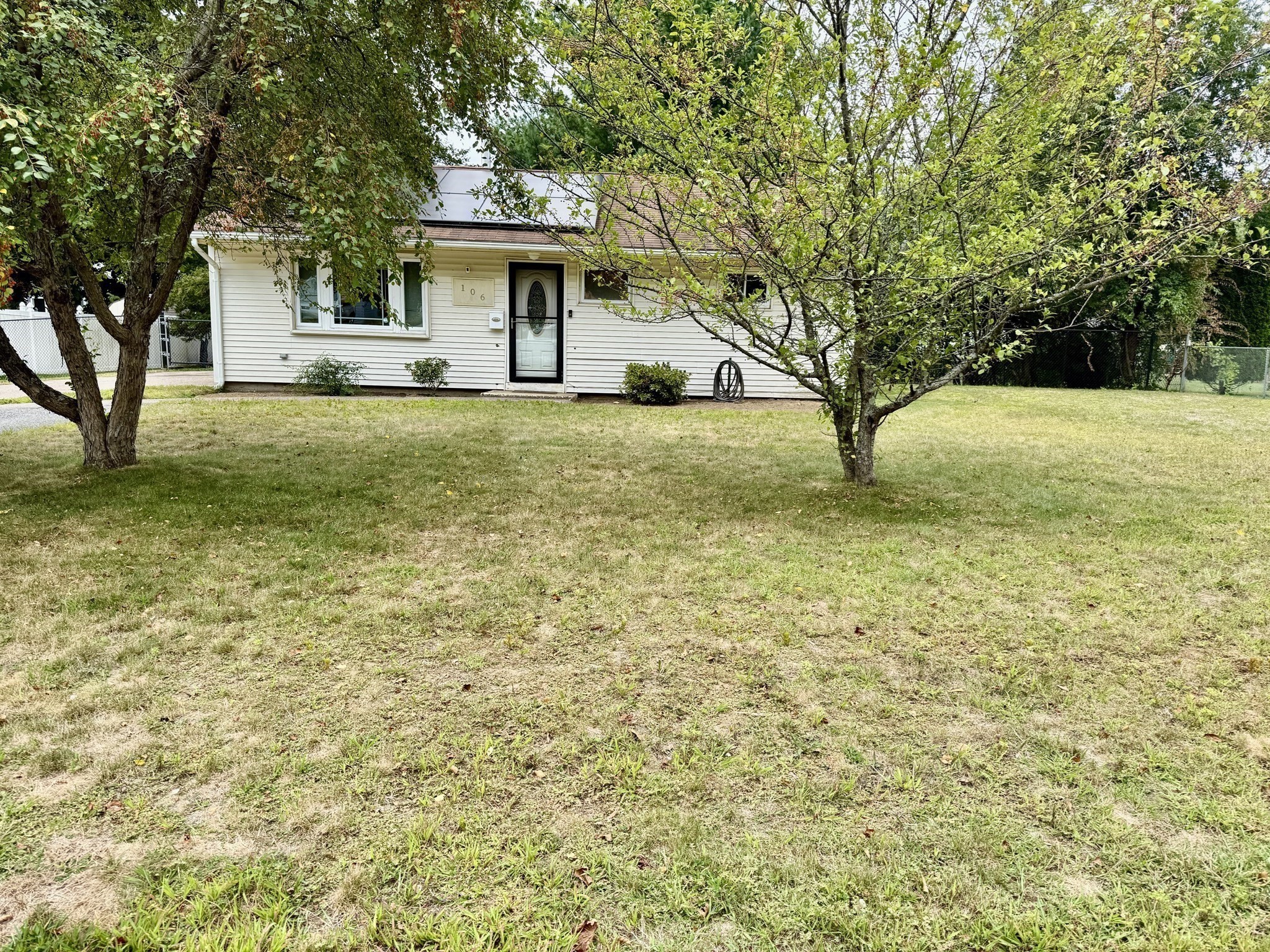 106 Baldwin Ave, Framingham, MA 01701 - Image 2