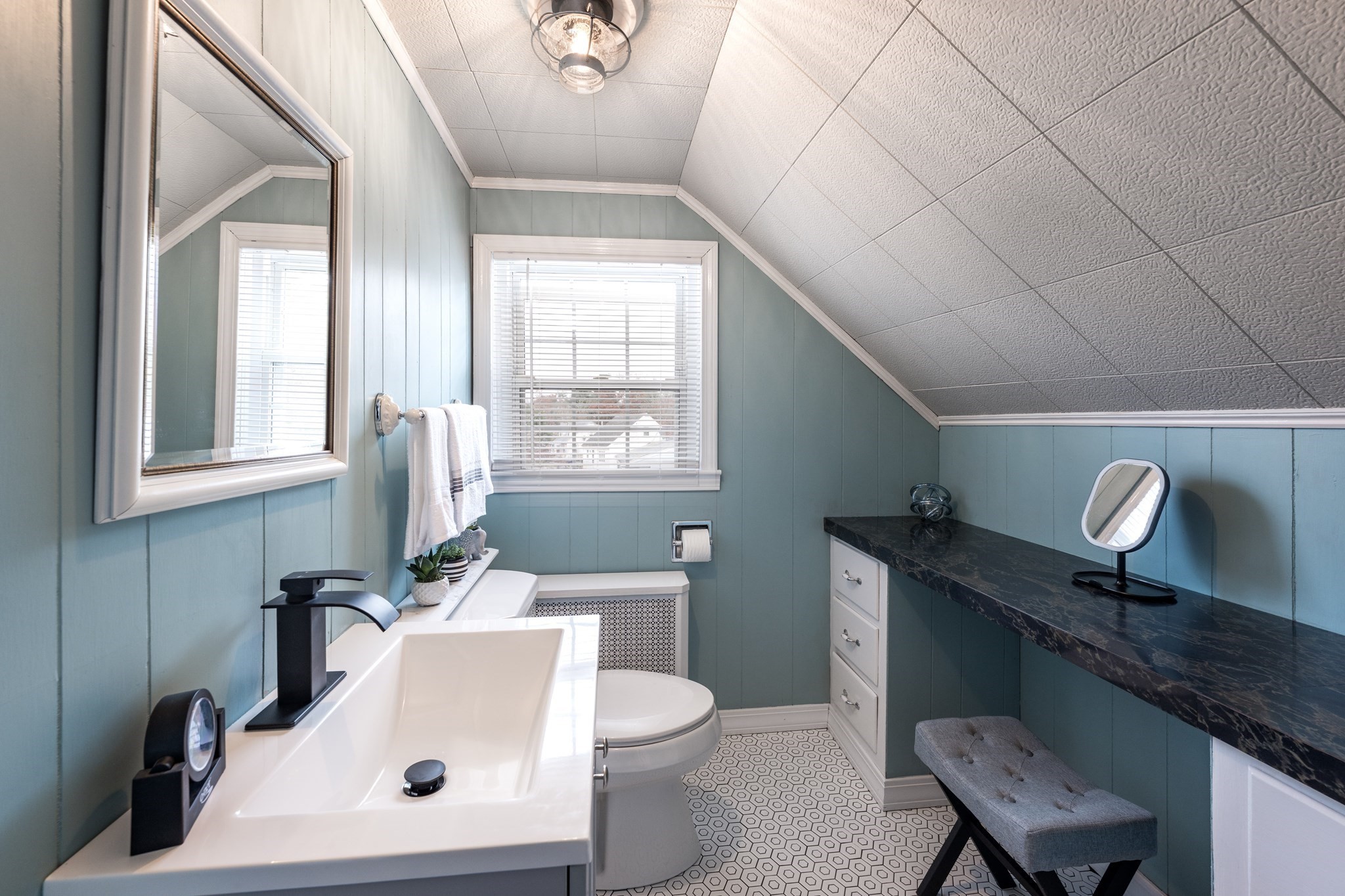 461 Reed Rd, Dartmouth, MA 02747 - Image 17