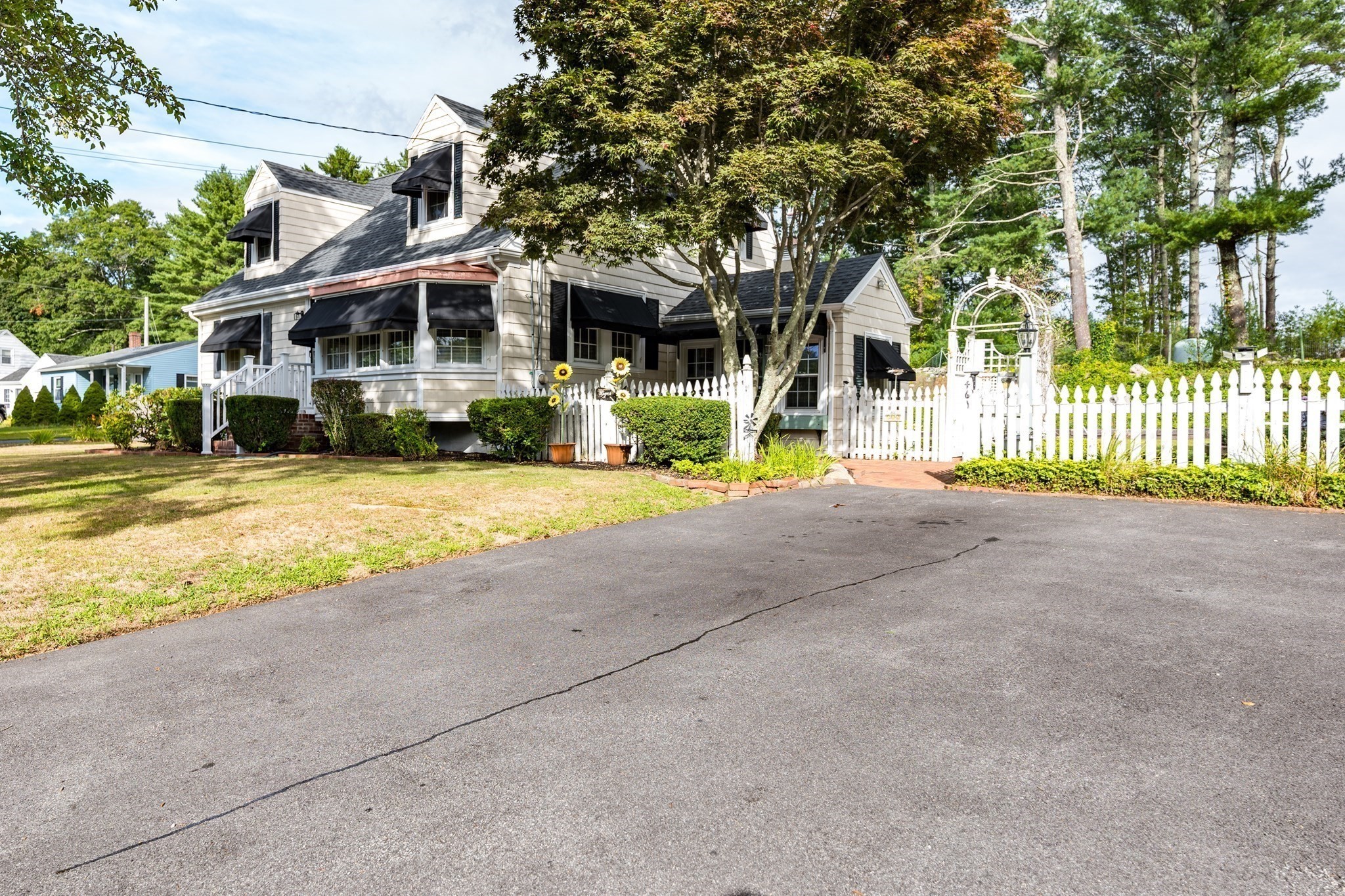 461 Reed Rd, Dartmouth, MA 02747 - Image 21