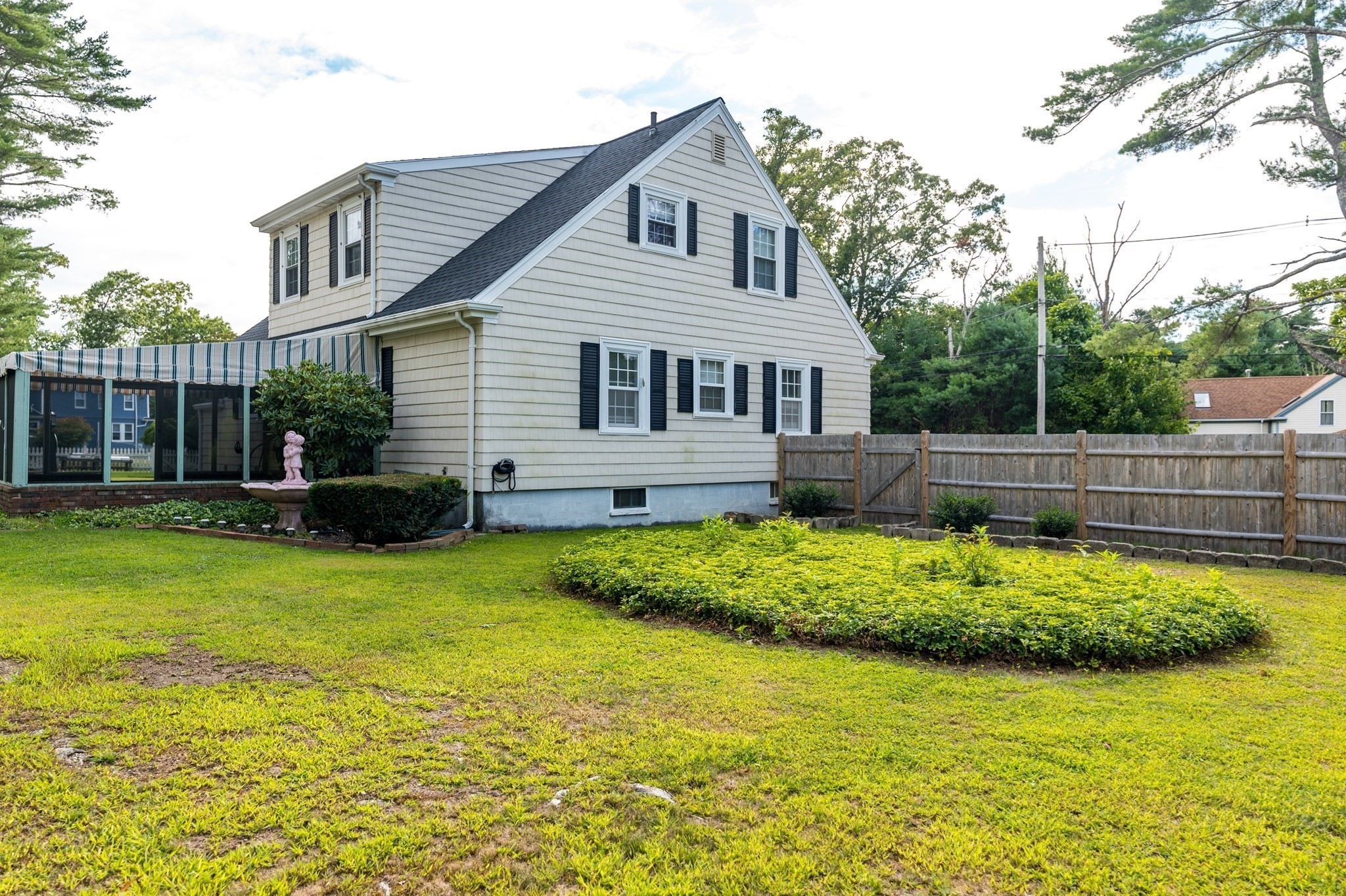 461 Reed Rd, Dartmouth, MA 02747 - Image 37