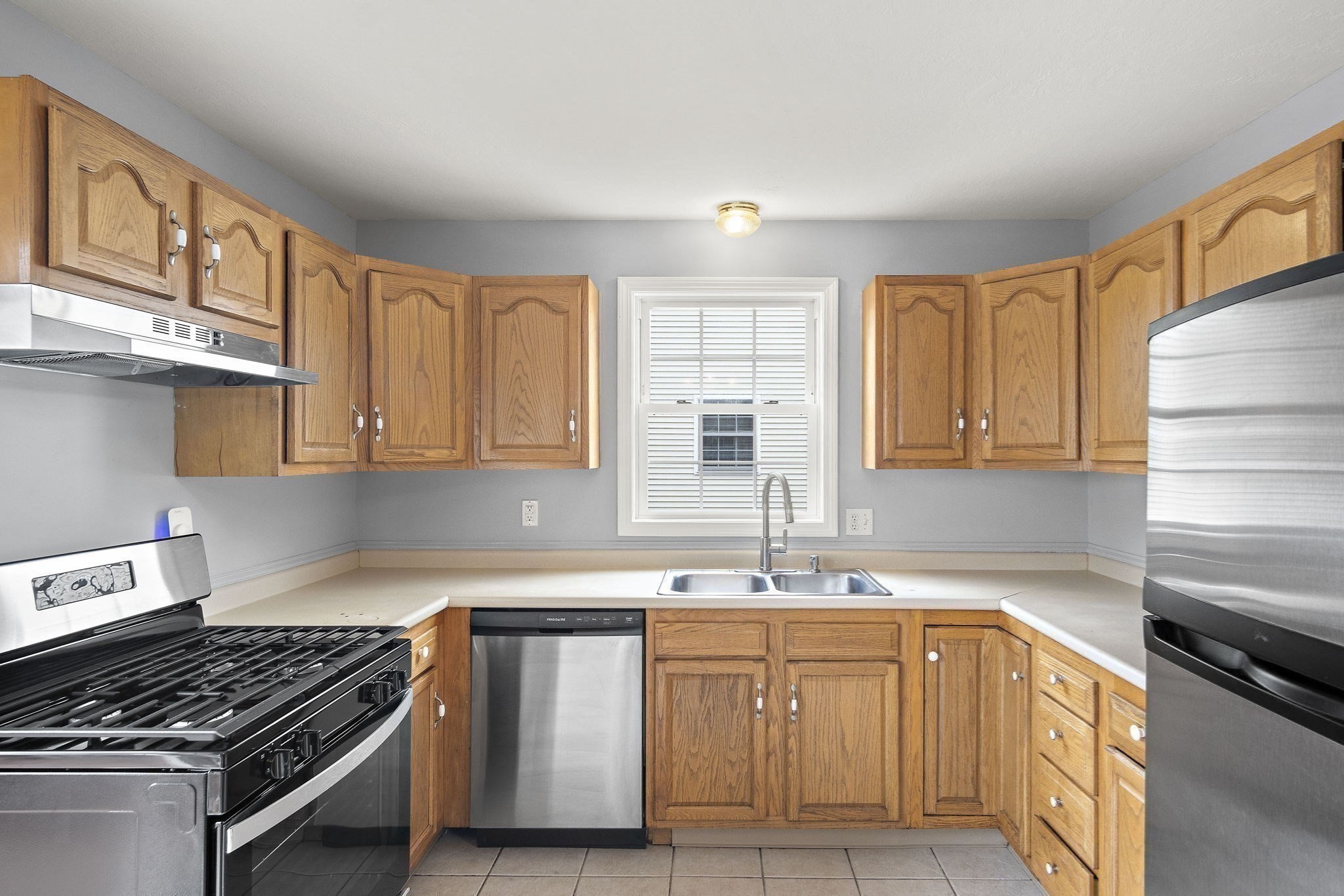 61 Orchard St Unit 61, Central Falls, RI 02863 - Image 11