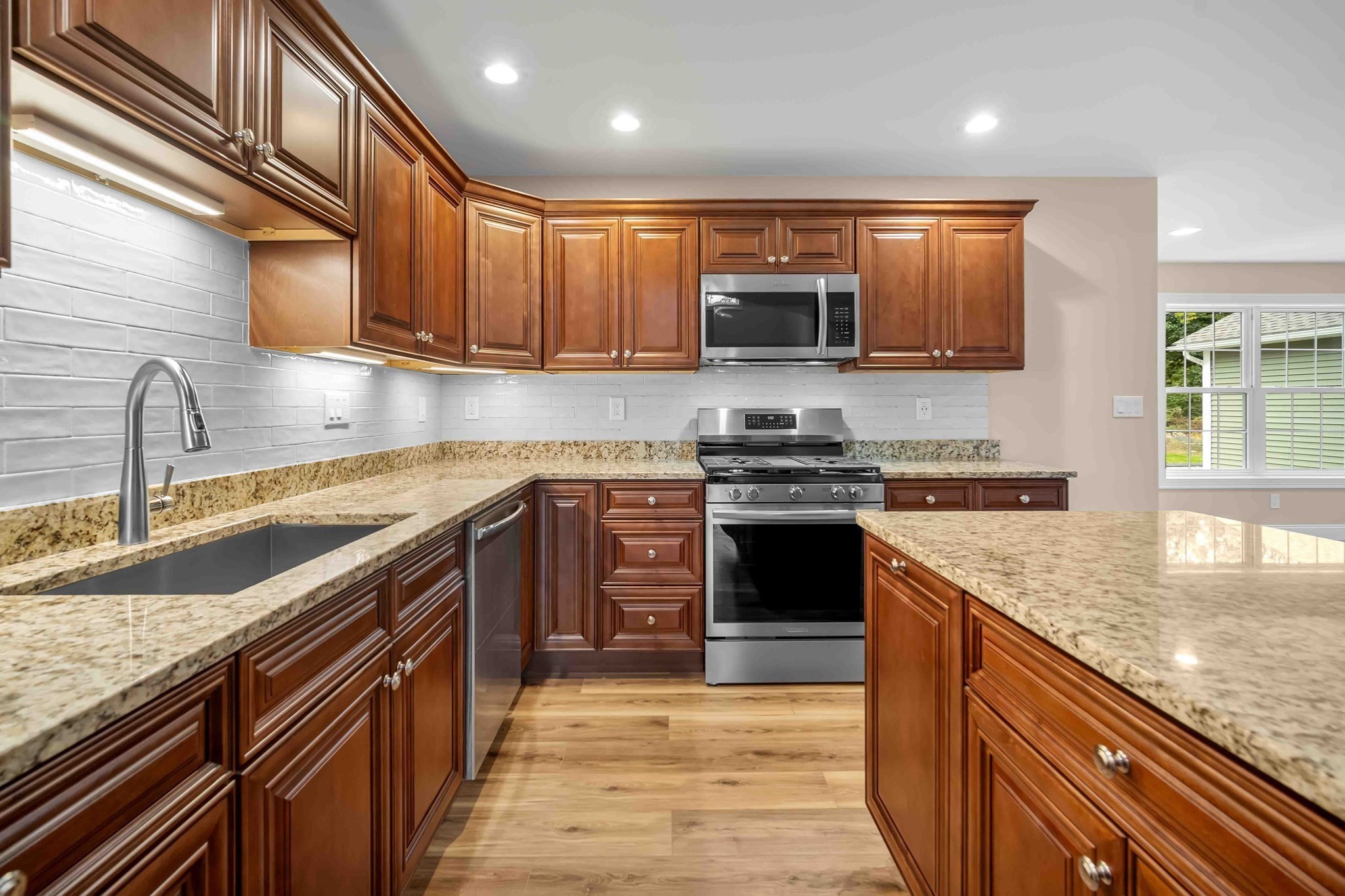 4 Sabrina Way Unit D, Agawam, MA 01001 - Image 3