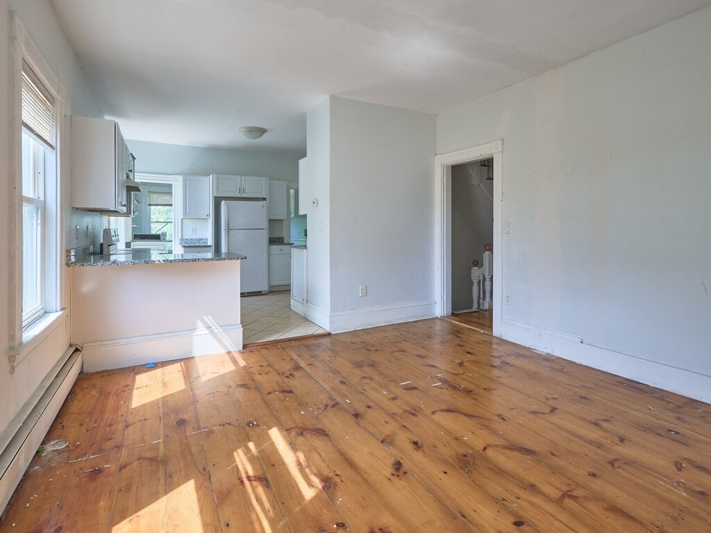 34 Garnet St, Fitchburg, MA 01420 - Image 3