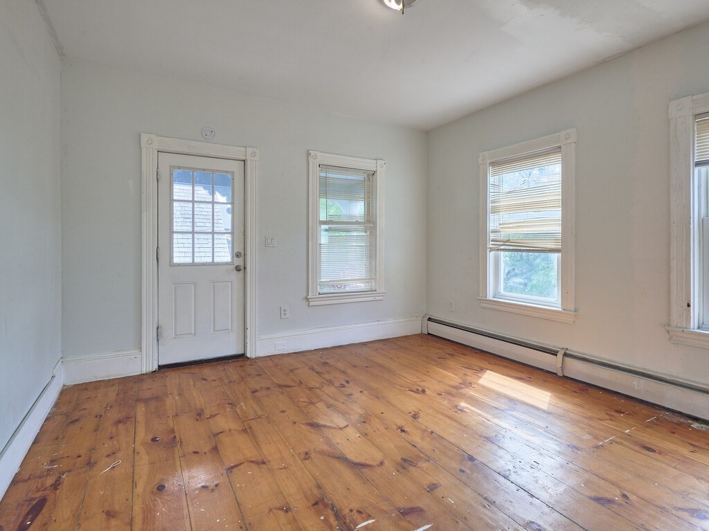 34 Garnet St, Fitchburg, MA 01420 - Image 5