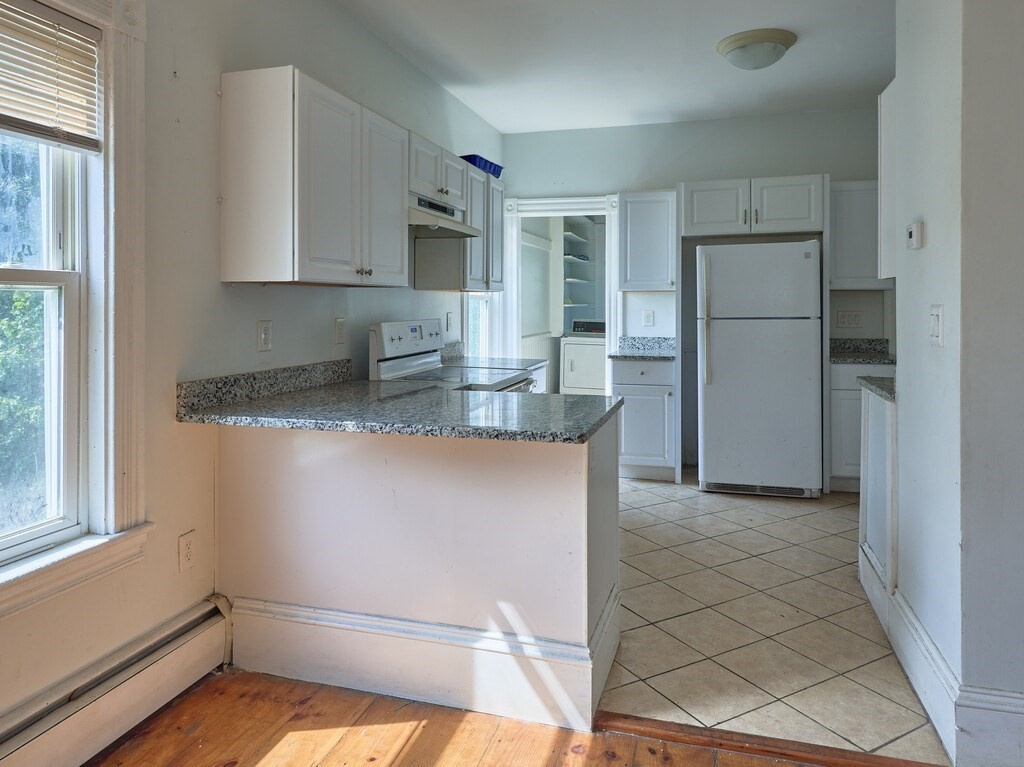 34 Garnet St, Fitchburg, MA 01420 - Image 7