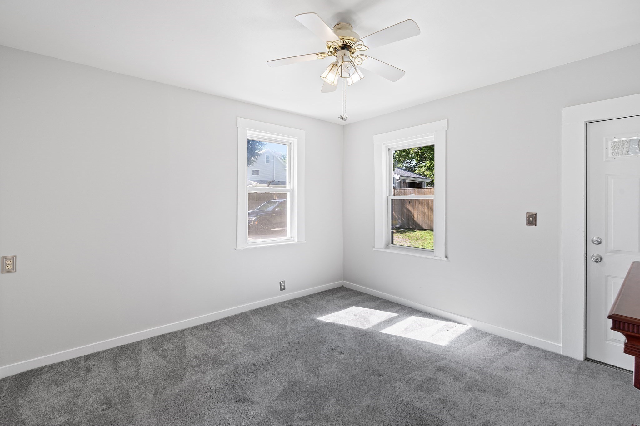 8 Fort Ln Unit 8, Dedham, MA 02026 - Image 11