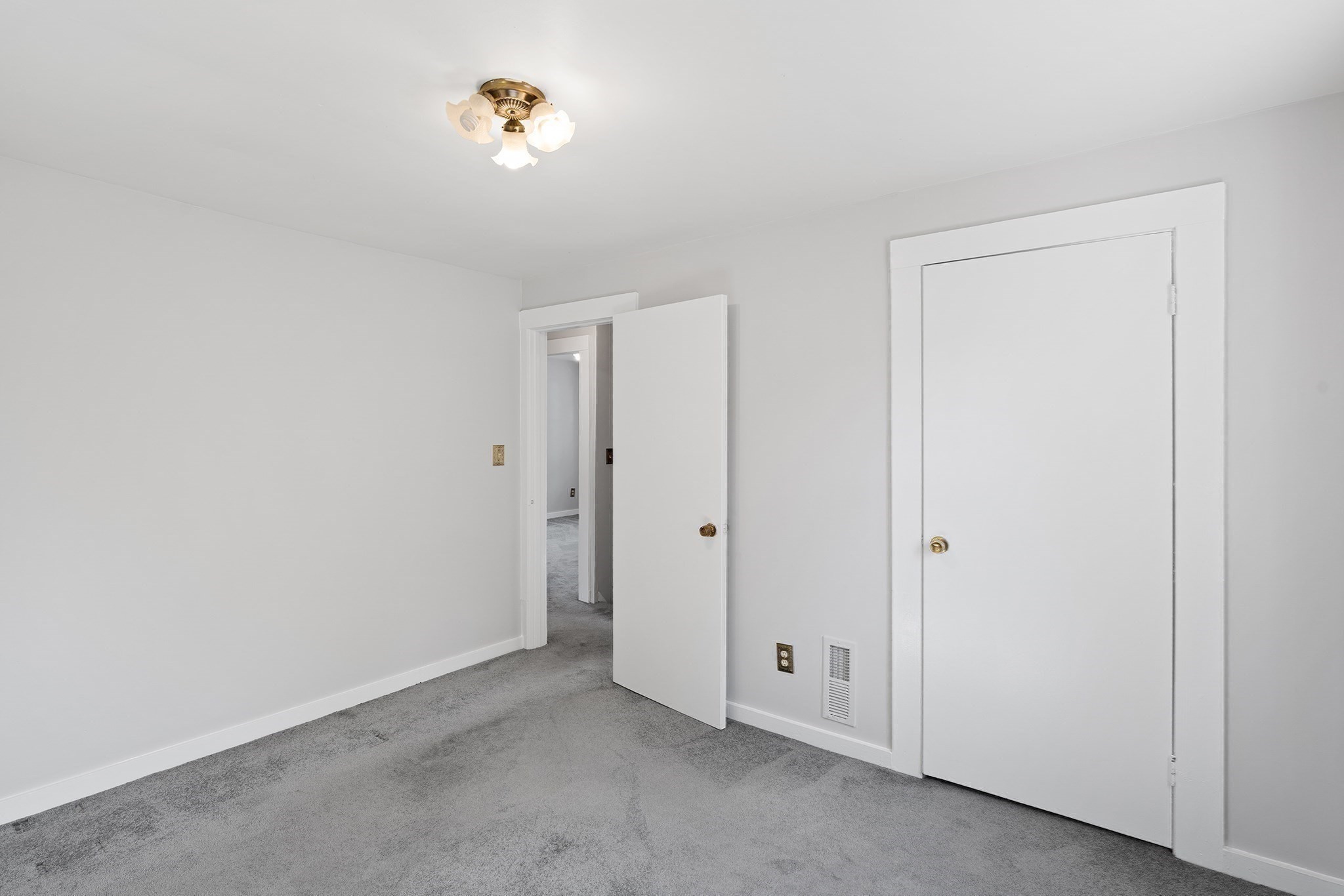 8 Fort Ln Unit 8, Dedham, MA 02026 - Image 16