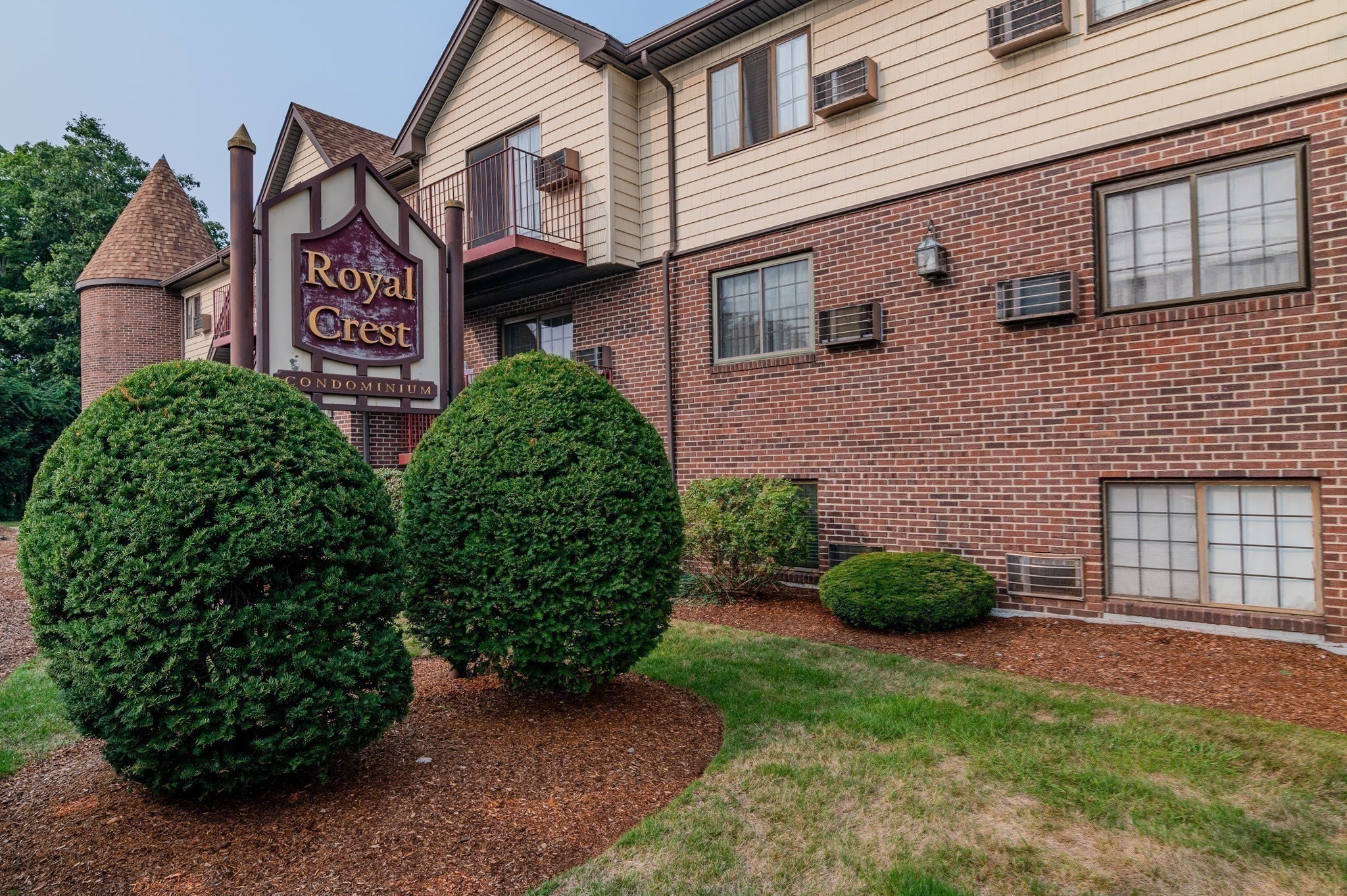 9 Royal Crest Dr Unit 12, Randolph, MA 02368