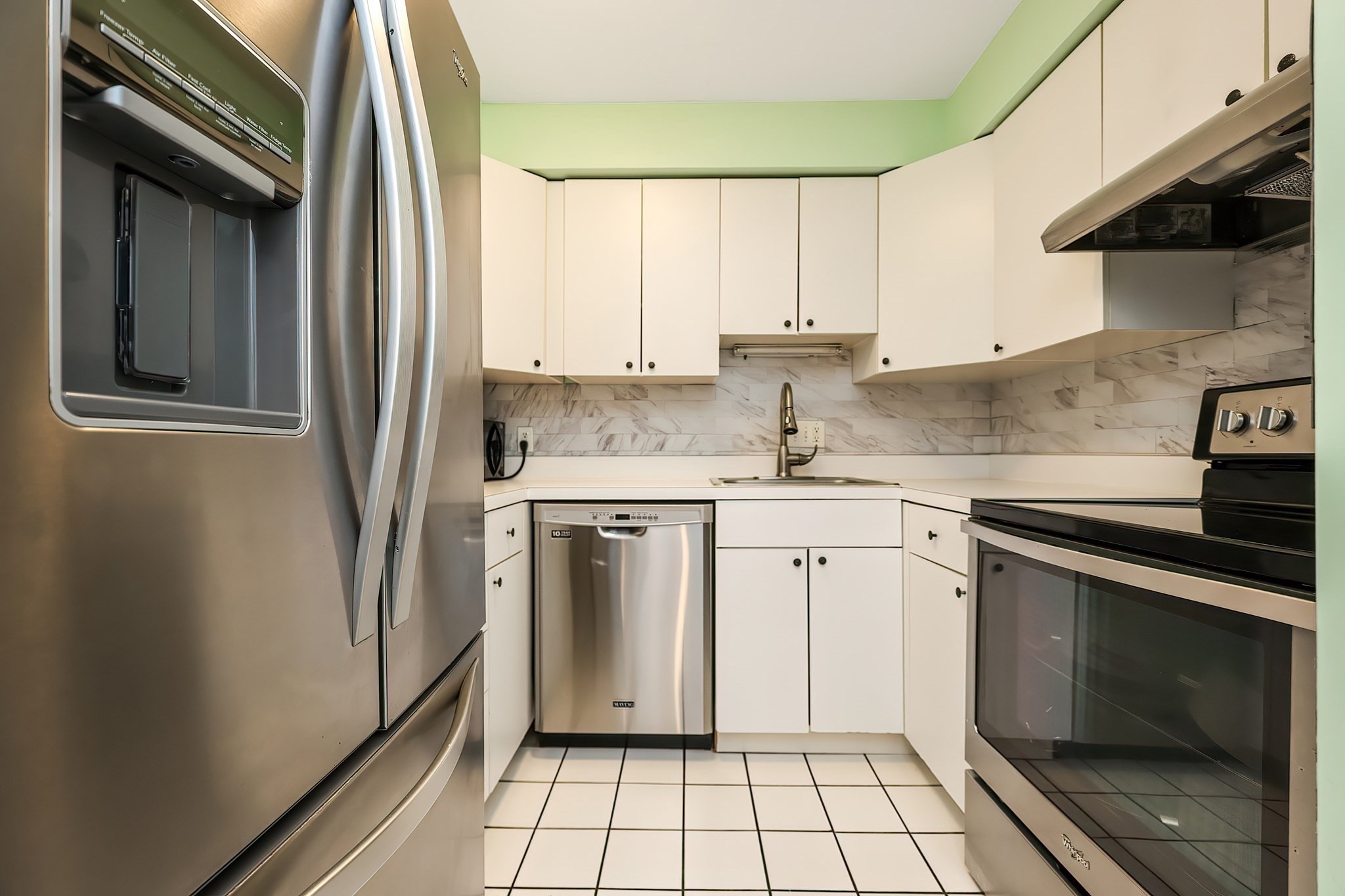 9 Royal Crest Dr Unit 12, Randolph, MA 02368 - Image 14