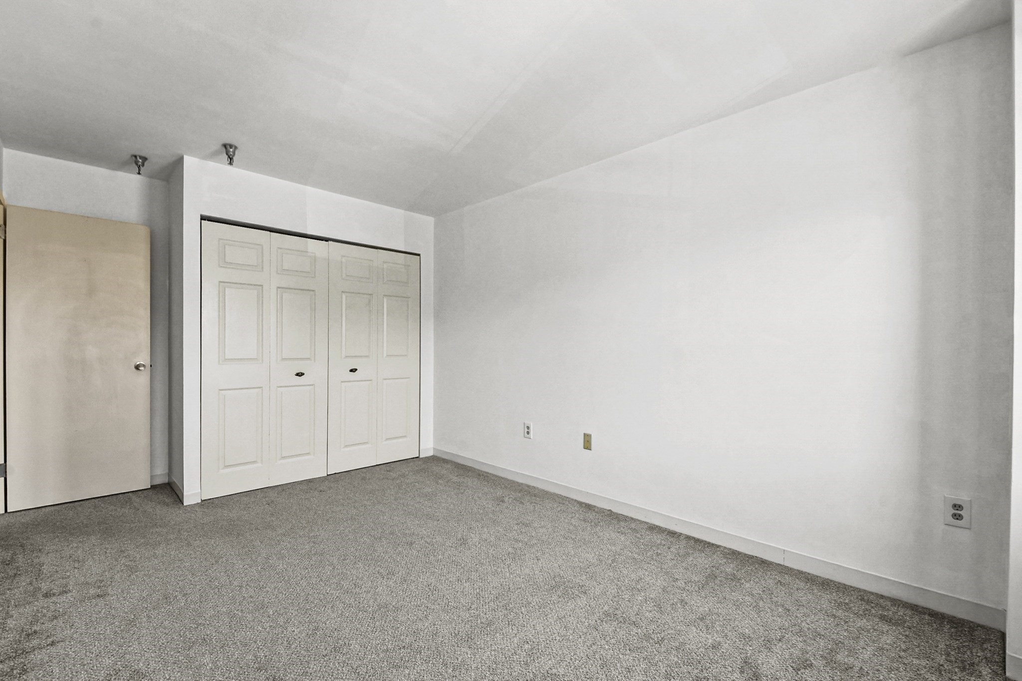 750 Davol Street Unit 119, Fall River, MA 02720 - Image 17