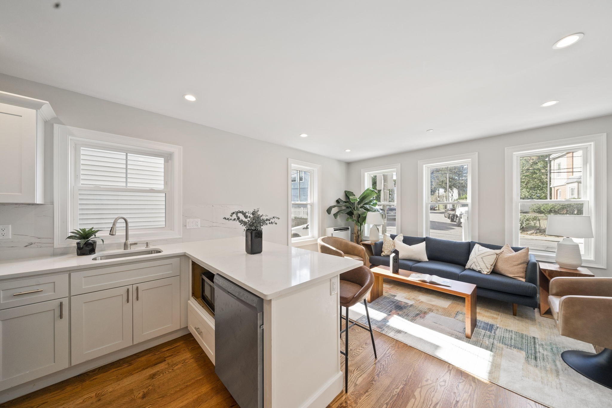 52 Bellevue St Unit 2, Dorchester, Boston, MA 02125 - Image 3