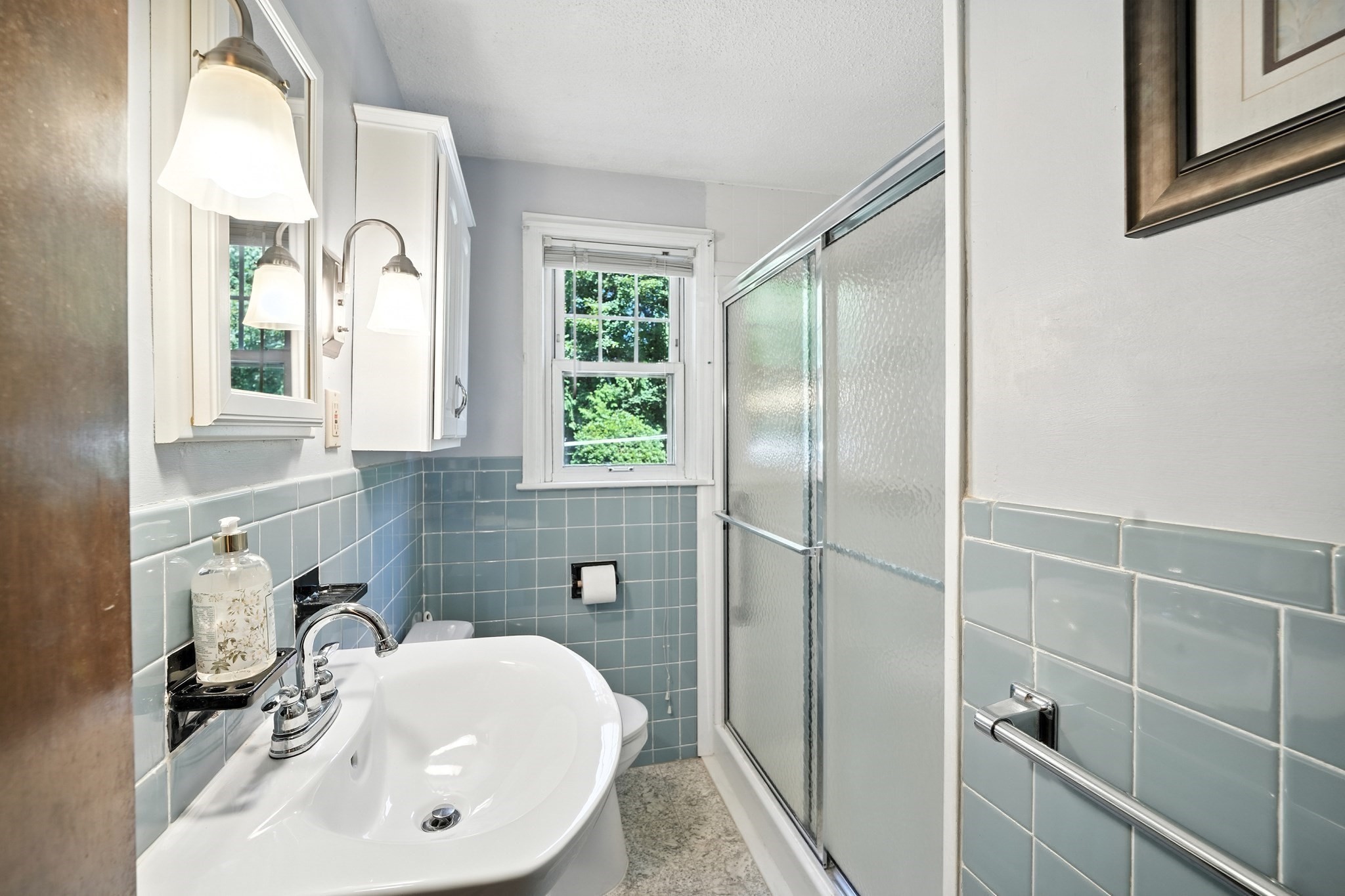 85 Fairview St, South Hadley, MA 01075 - Image 16