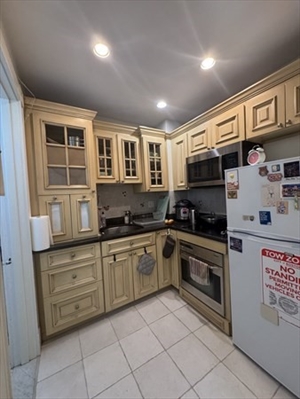 21 Beacon St, Apt 5D