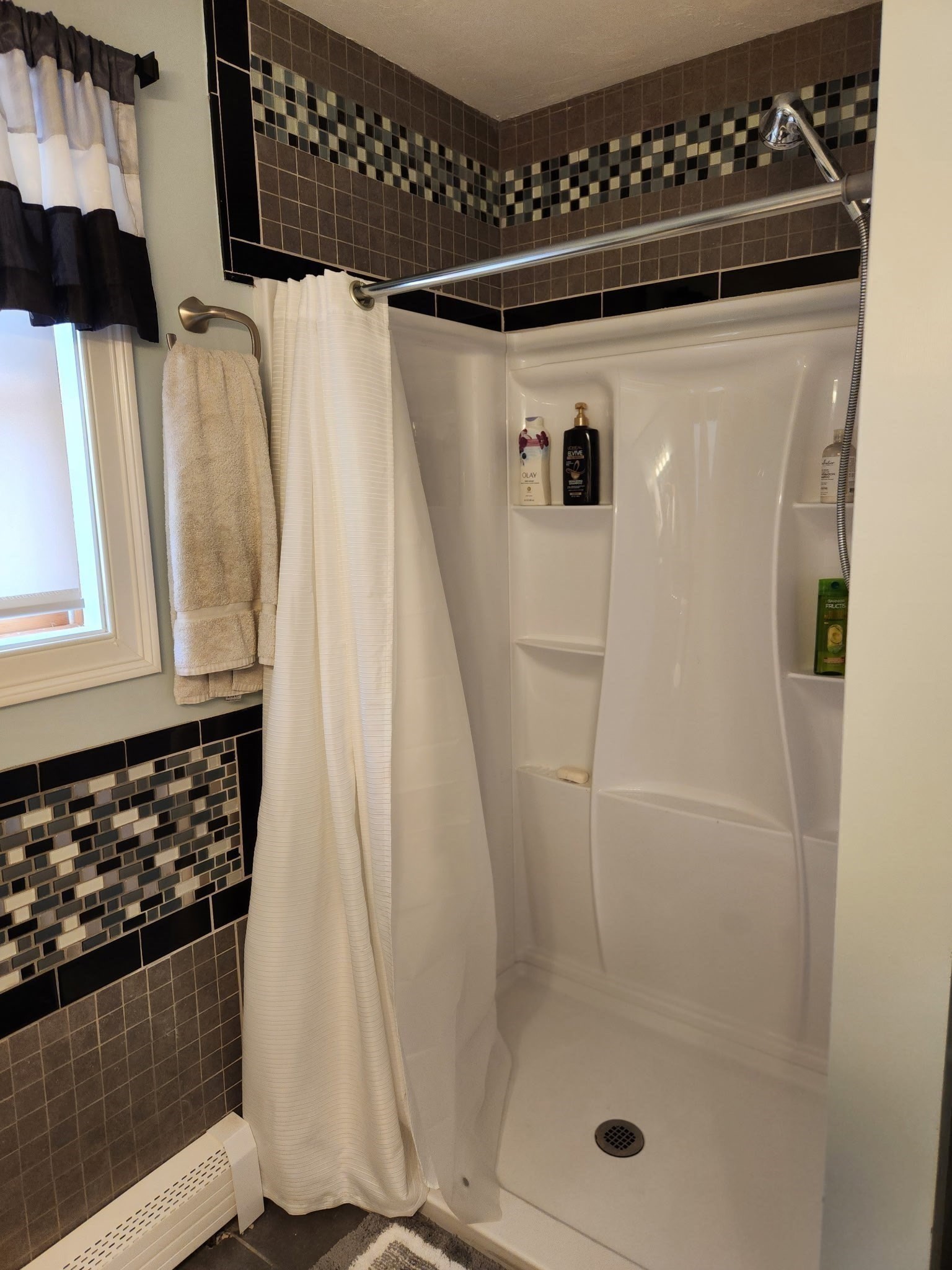 381 Oxford No, Auburn, MA 01501 - Image 16