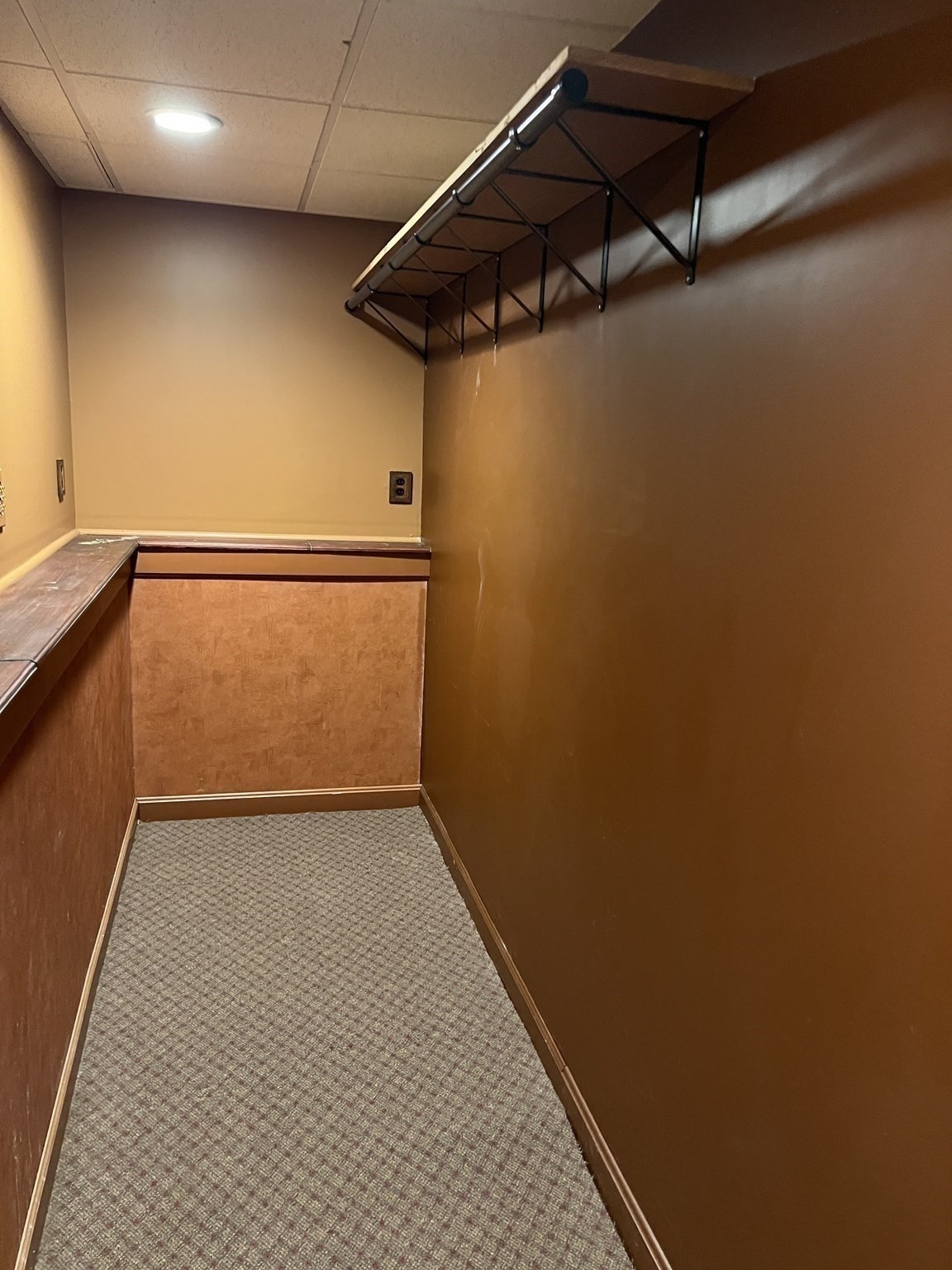 381 Oxford No, Auburn, MA 01501 - Image 24