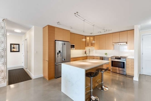 8 Whittier, Apt 21E