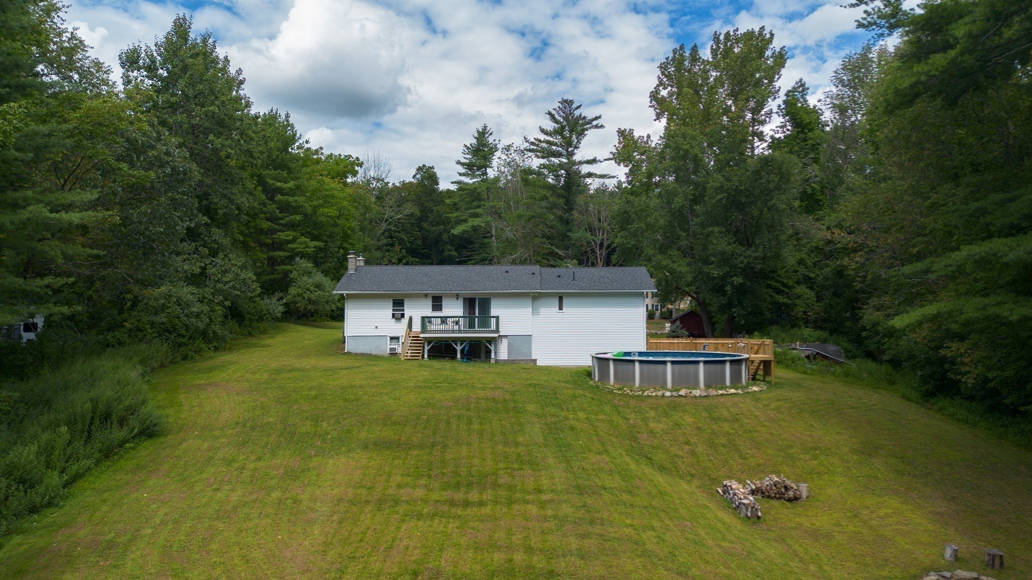 149 Berry Corner Rd, Charlton, MA 01507 - Image 2