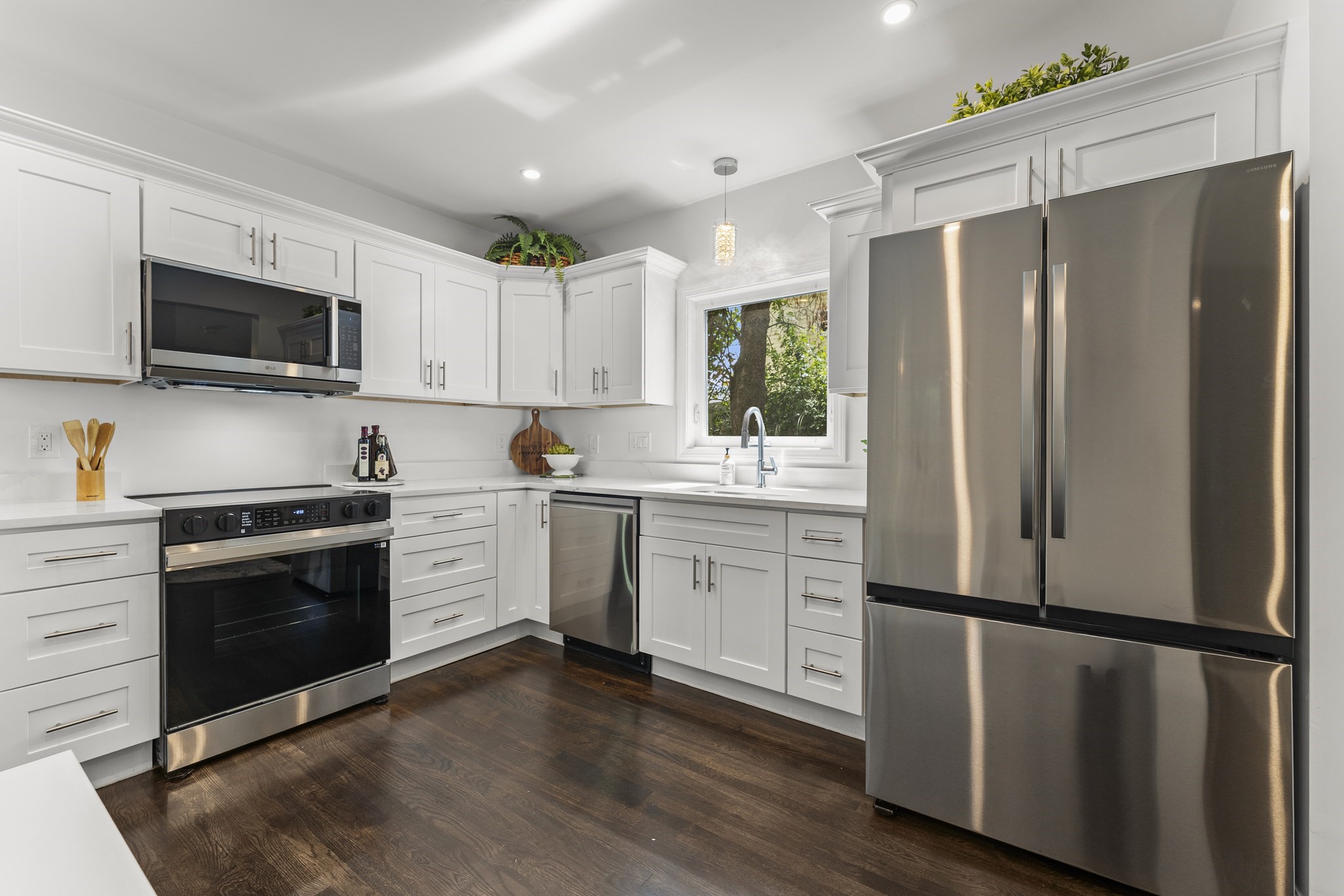 7 Sawyer Crt, Malden, MA 02148 - Image 18