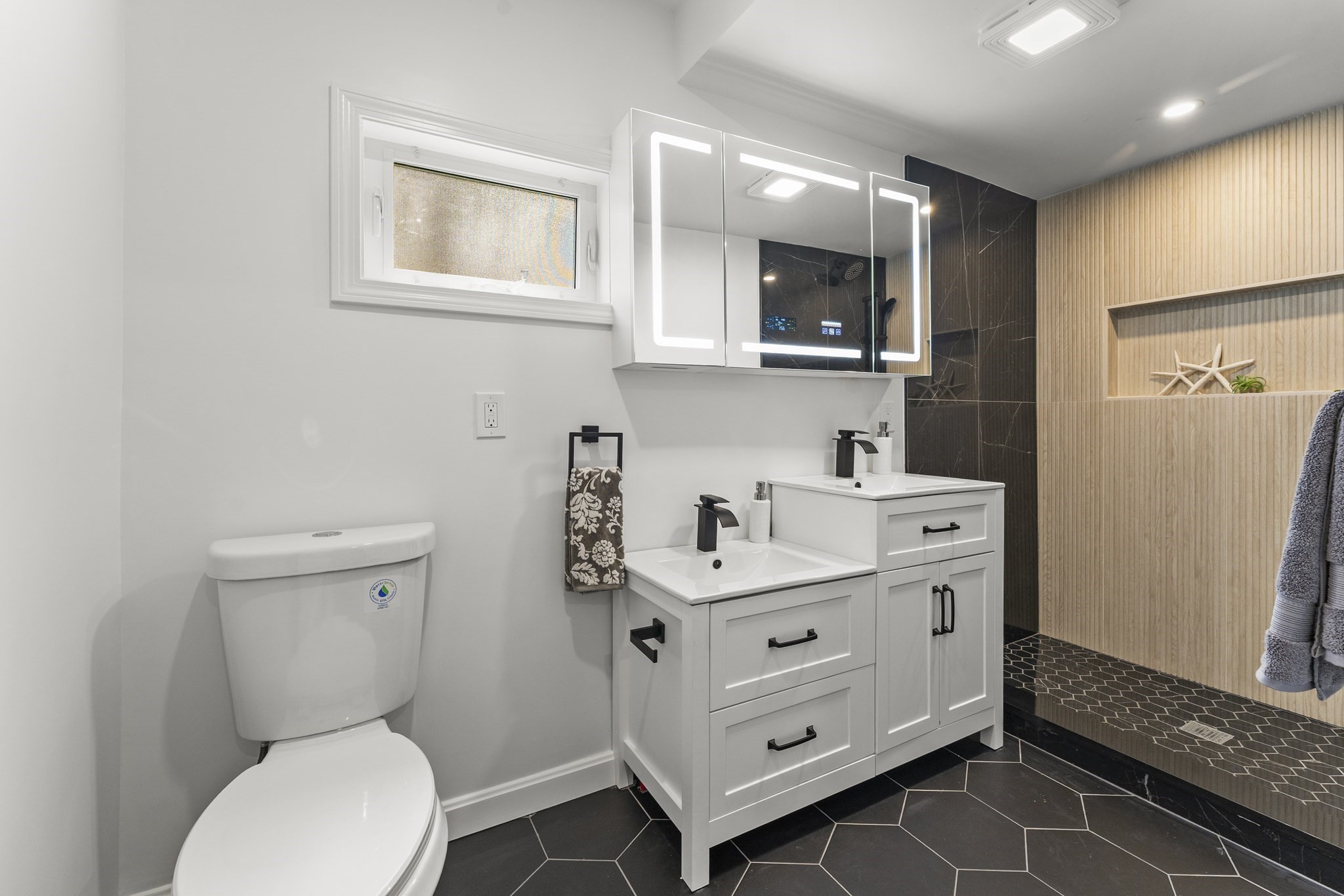 7 Sawyer Crt, Malden, MA 02148 - Image 37