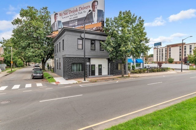 939 E Columbus Ave, Springfield, MA 01105 - Image 1