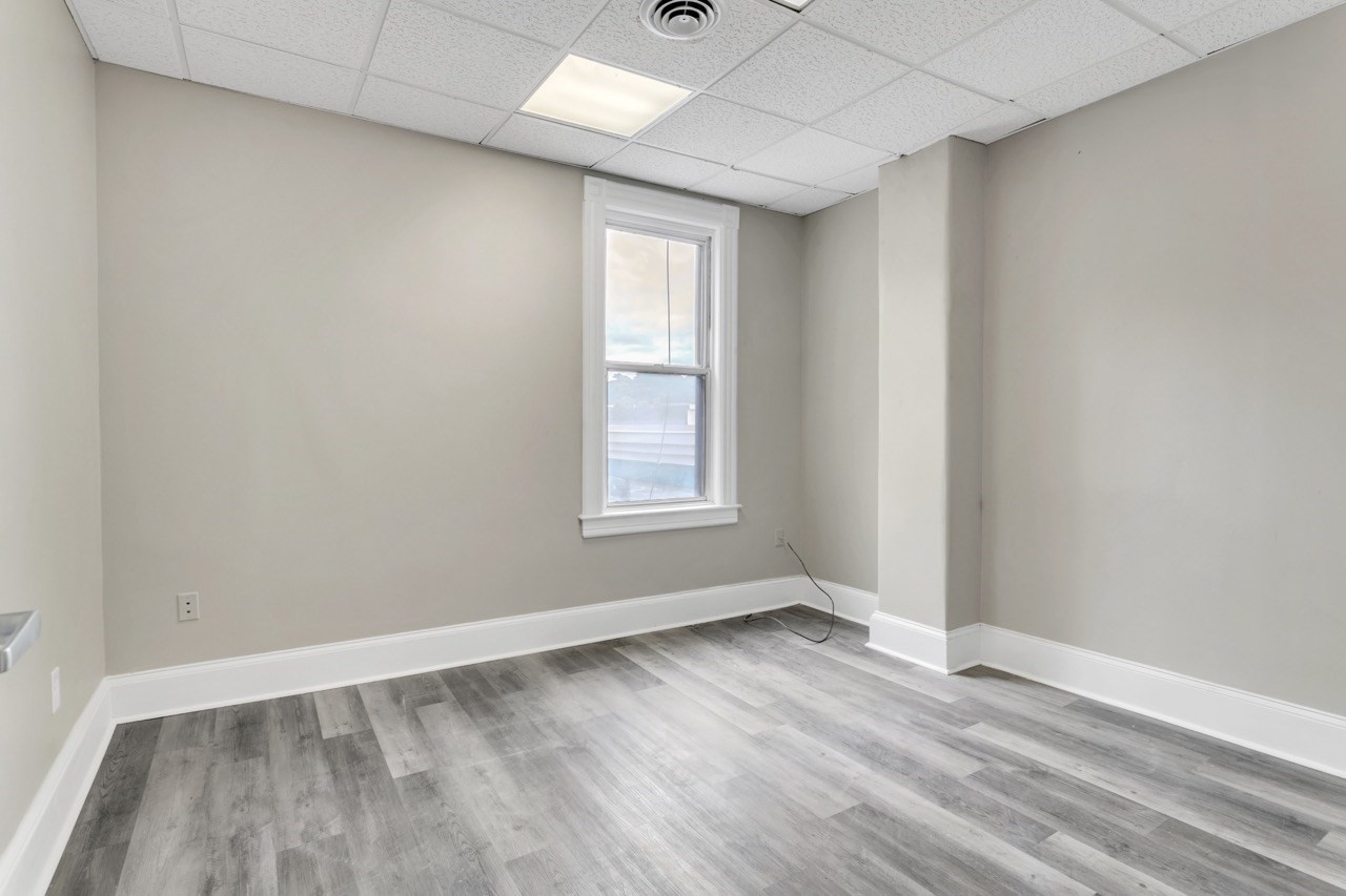 939 E Columbus Ave, Springfield, MA 01105 - Image 6