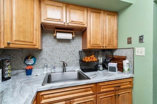 17 Greendale Road Unit 2F, Mattapan, Boston, MA 02126 - Image 11
