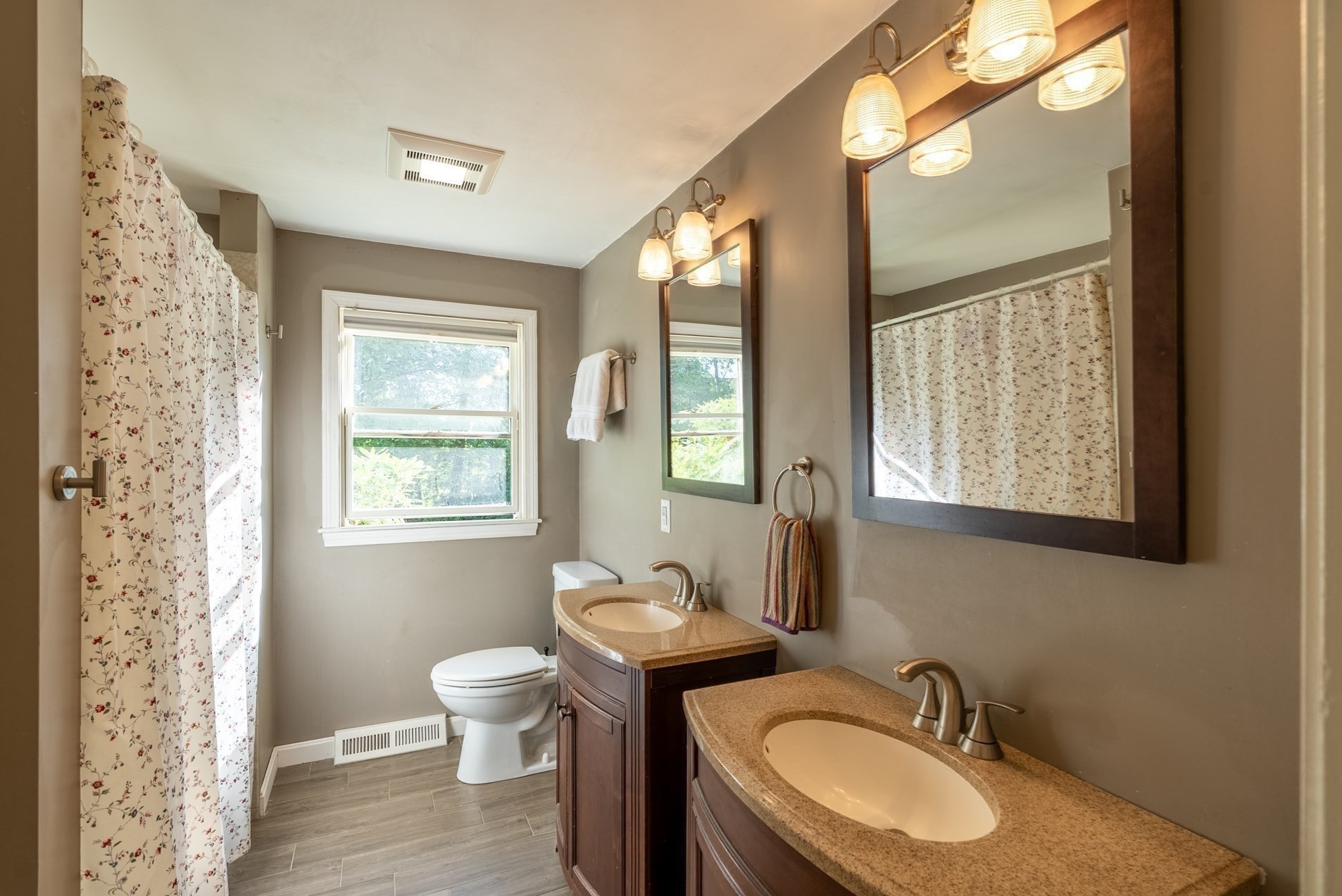 102 High St, Plainville, MA 02762 - Image 36