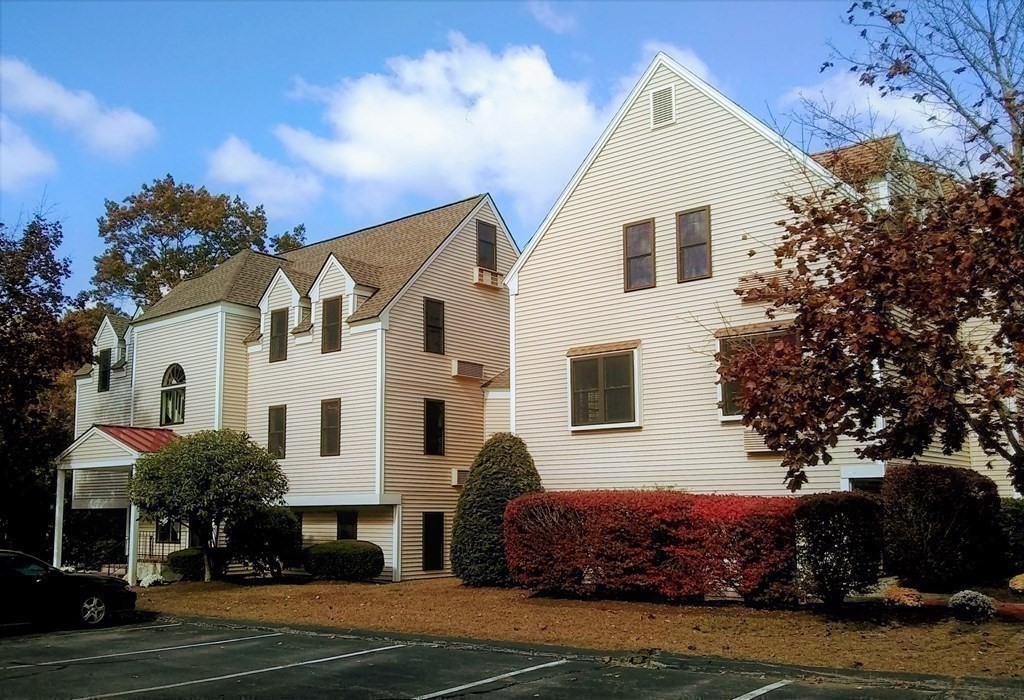 269 Hanover St Unit 1, Hanover, MA 02339 - Image 1