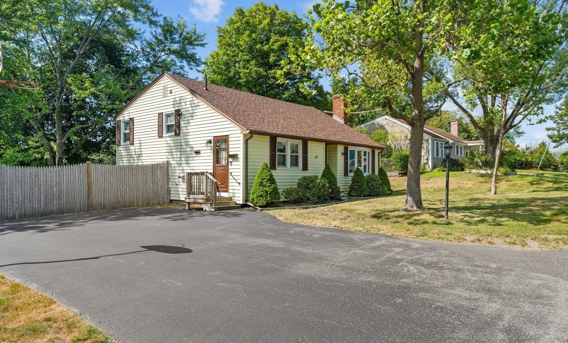 129 Anawan St, Brockton, MA 02302 - Image 3
