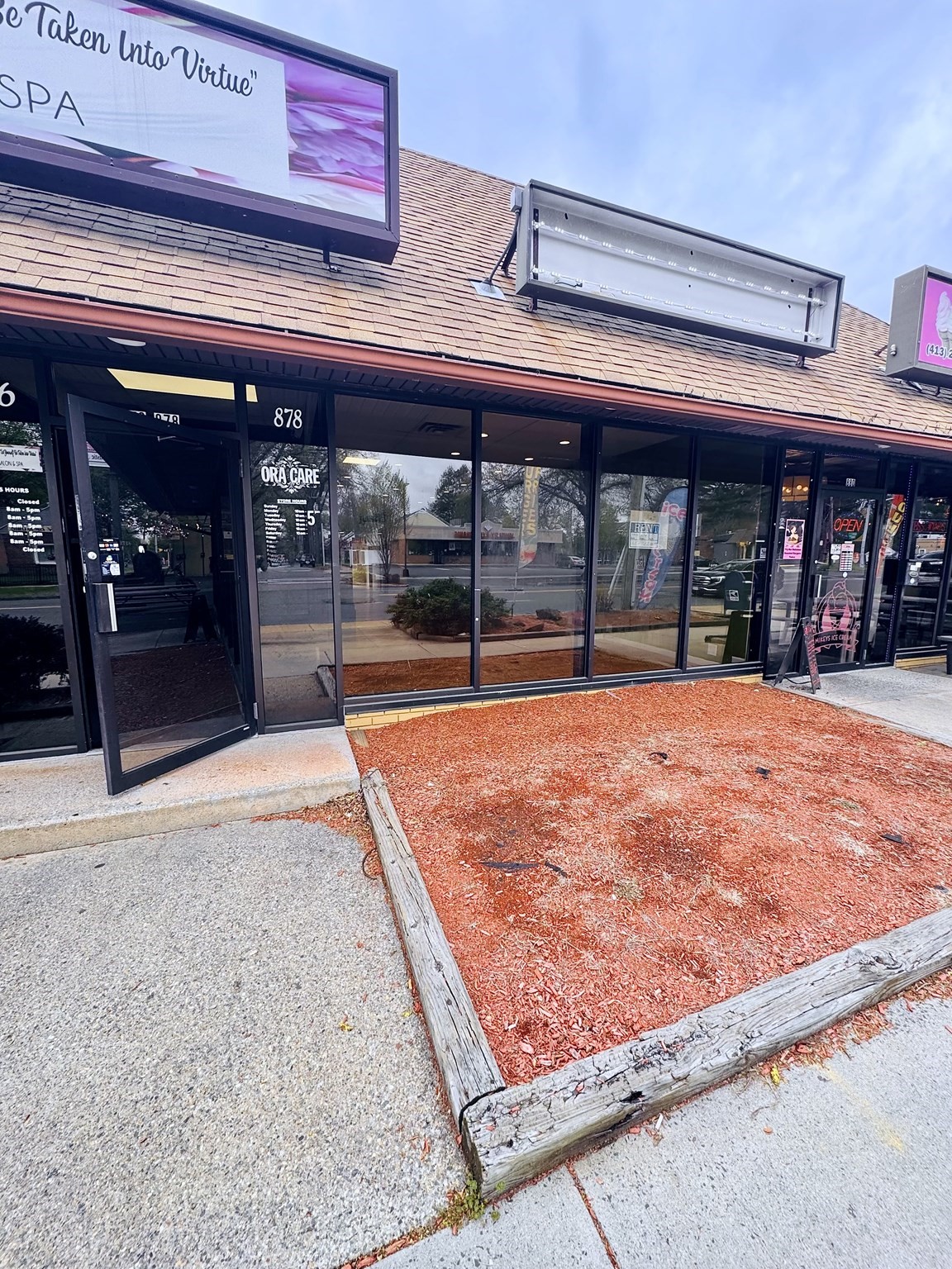 878 Sumner Ave, Springfield, MA 01108 - Image 2