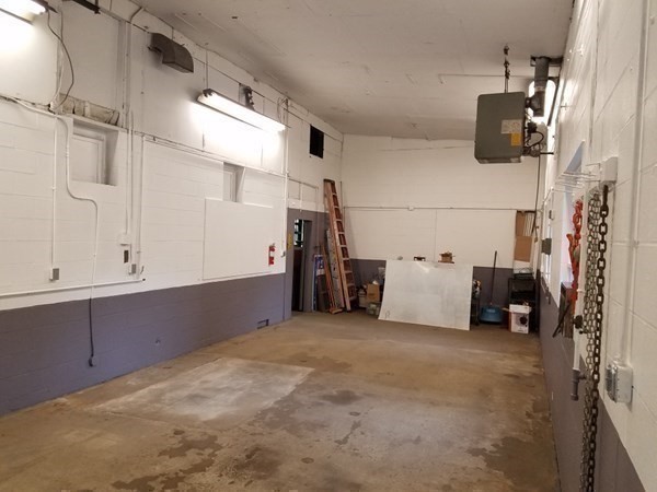 851 Lancaster St, Leominster, MA 01453 - Image 20