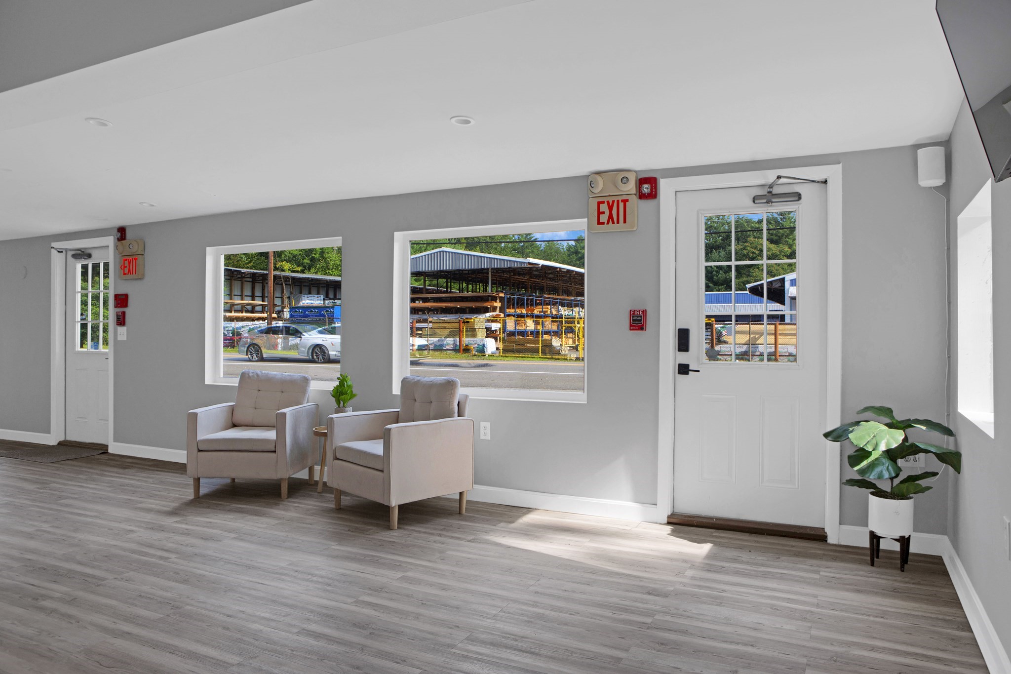 165 Massachusetts Ave, Lunenburg, MA 01462 - Image 5