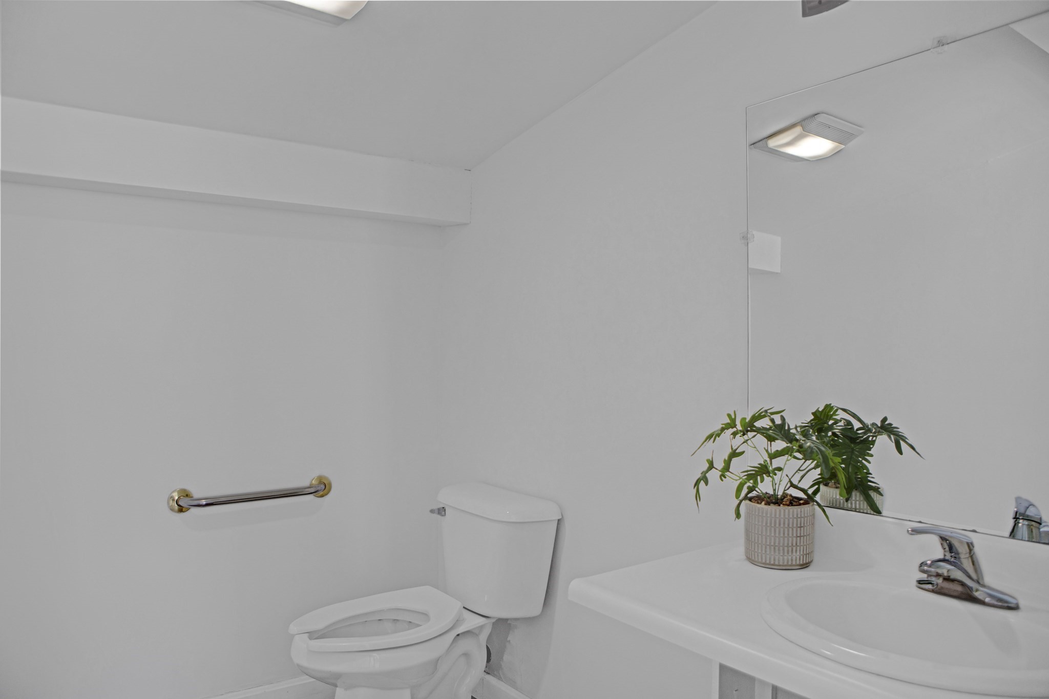 165 Massachusetts Ave, Lunenburg, MA 01462 - Image 6