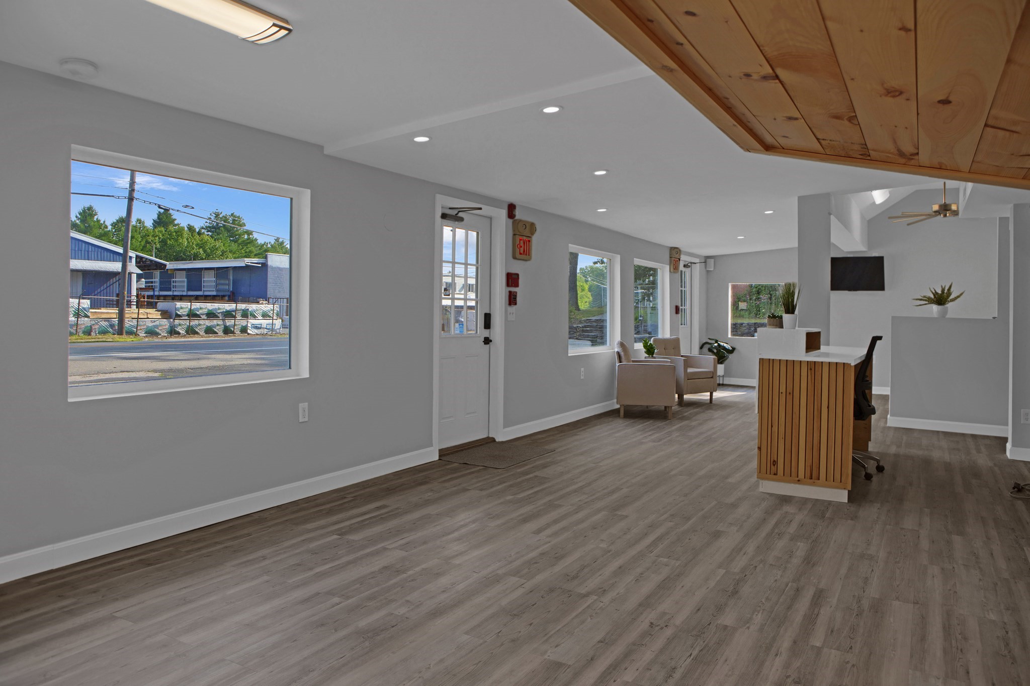 165 Massachusetts Ave, Lunenburg, MA 01462 - Image 7