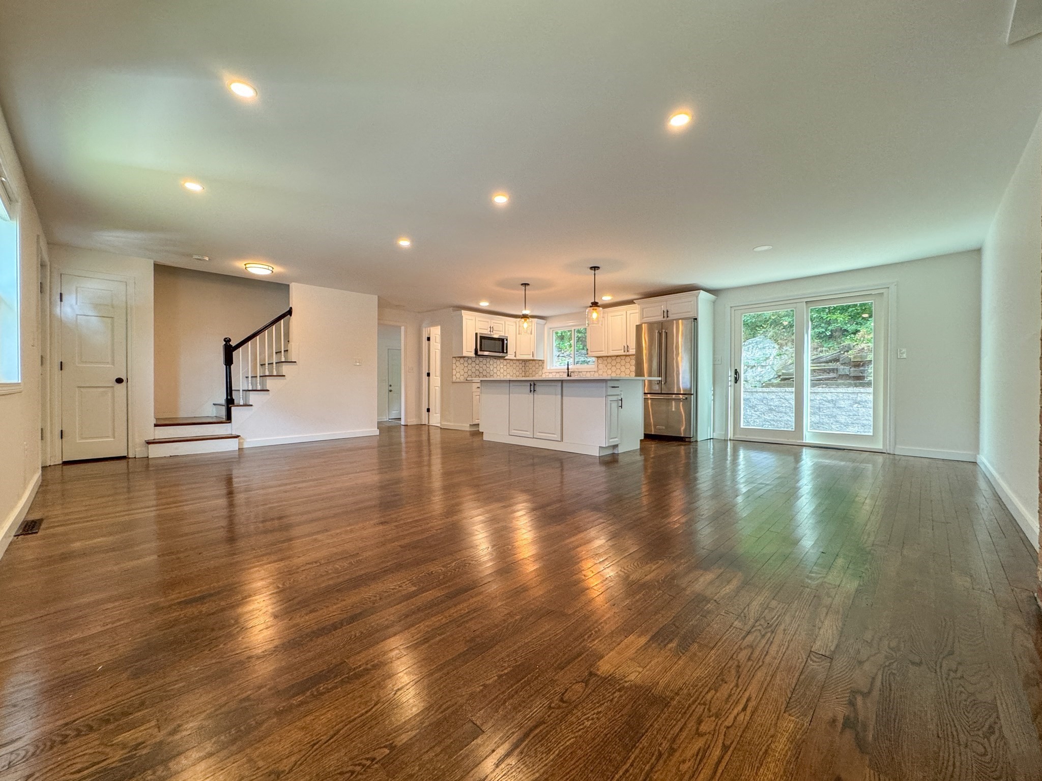 282 Pleasant St, Marblehead, MA 01945 - Image 14