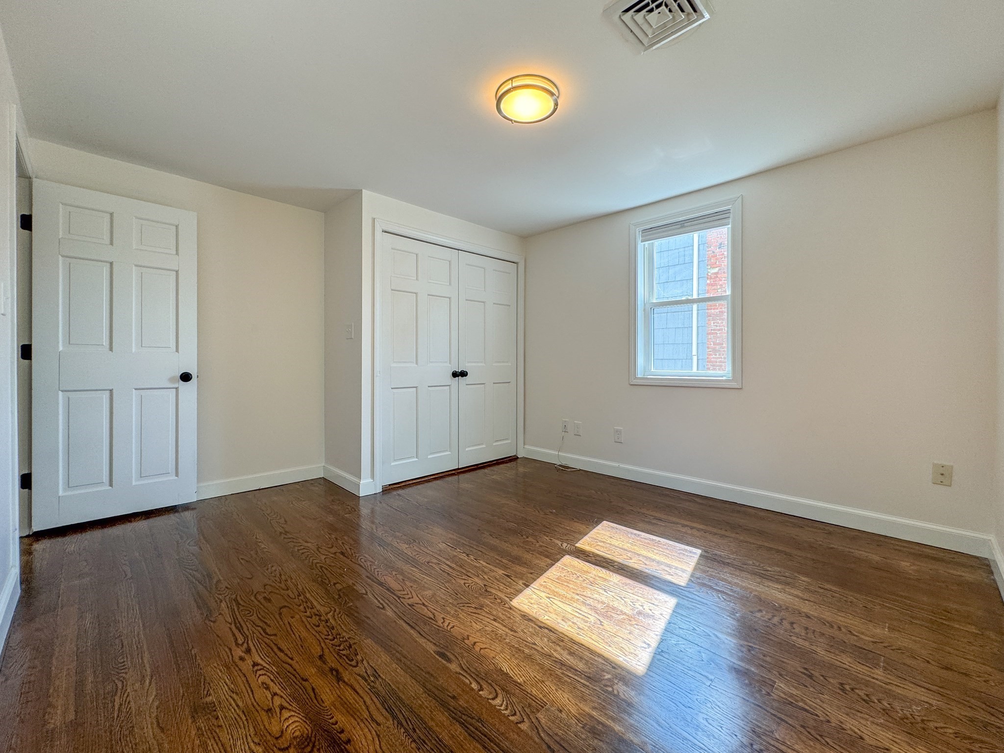 282 Pleasant St, Marblehead, MA 01945 - Image 17