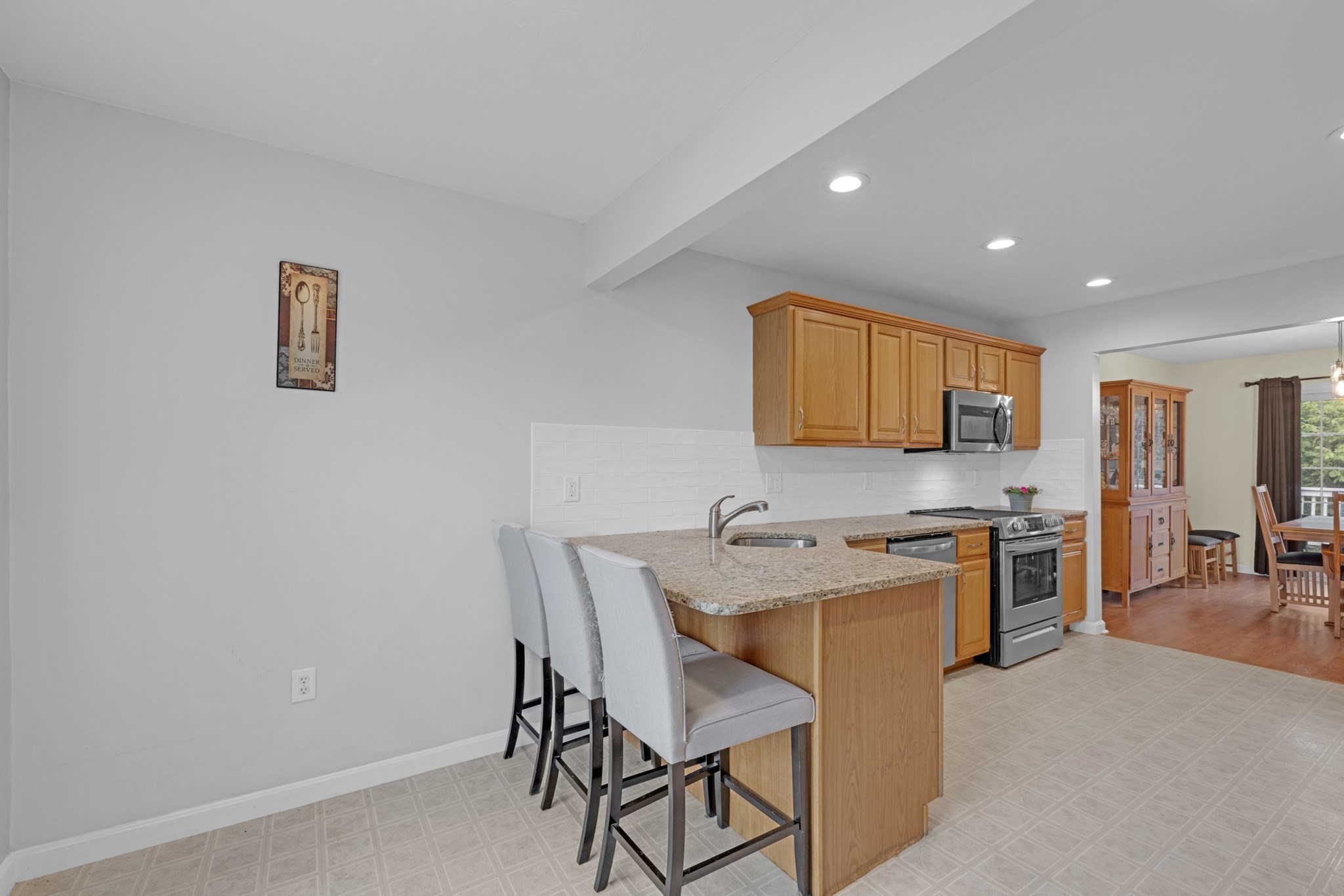 7 Jefferson Court Unit 7, Uxbridge, MA 01569 - Image 8