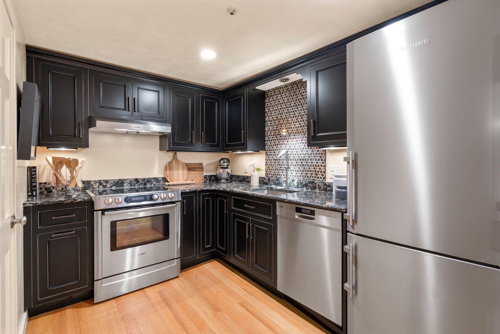 14 Joy Unit 1, Beacon Hill, Boston, MA 02114 - Image 4