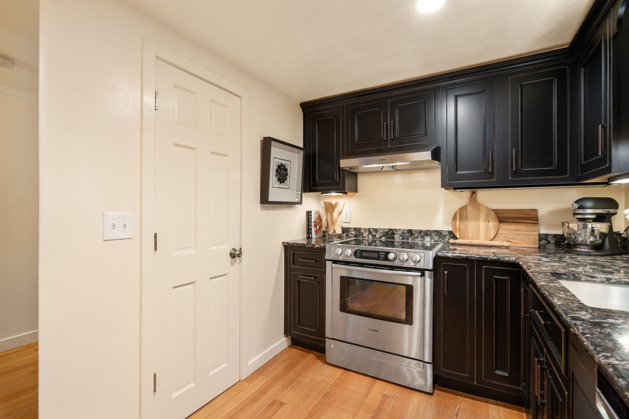 14 Joy Unit 1, Beacon Hill, Boston, MA 02114 - Image 10