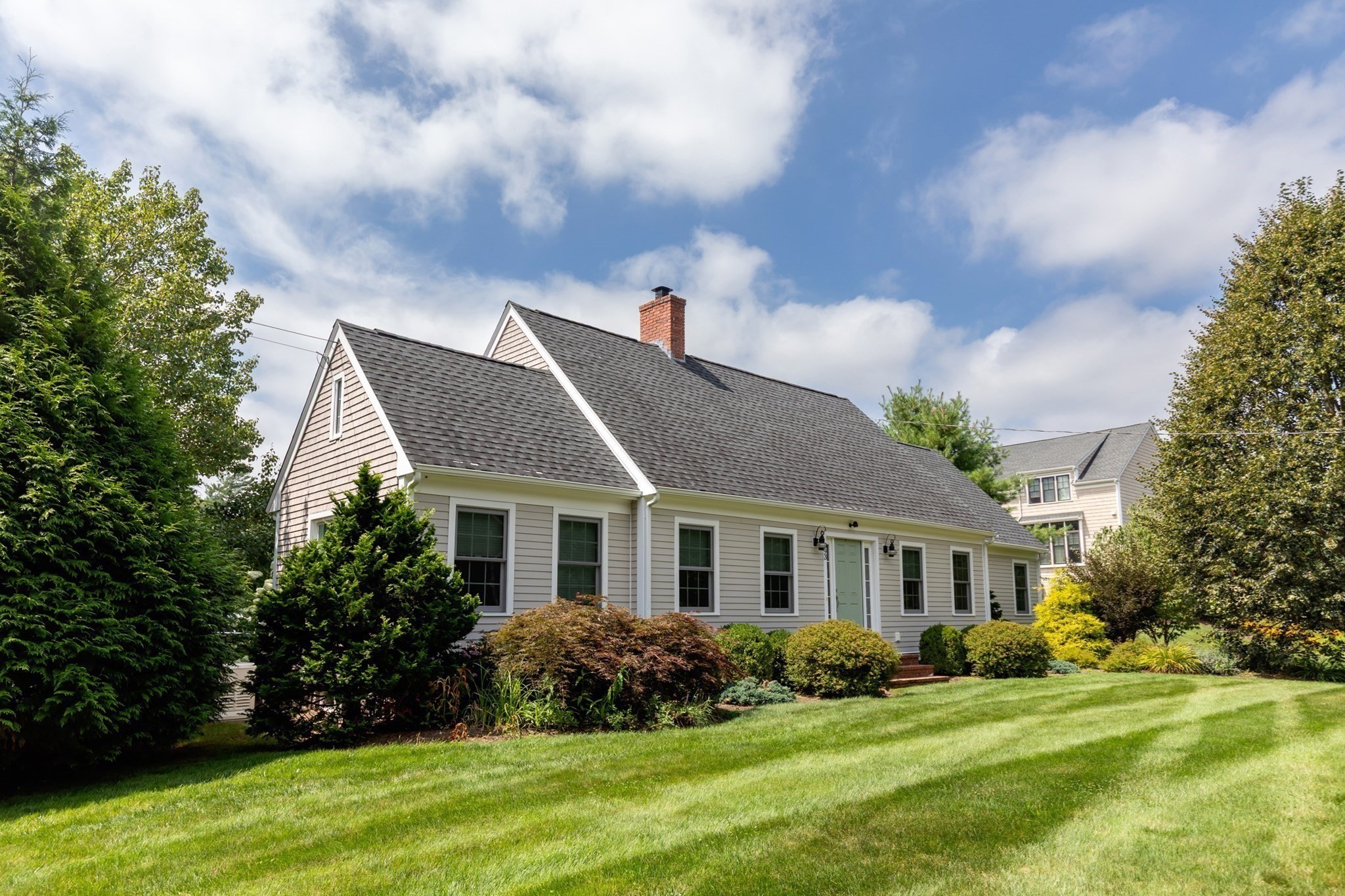 593 Washington St Unit A, Pembroke, MA 02359