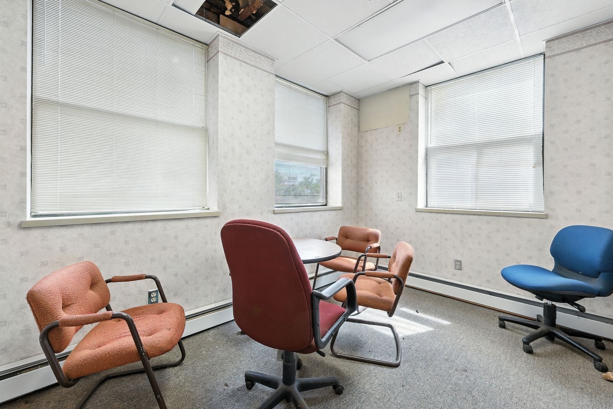 90 Sargeant St, Holyoke, MA 01040 - Image 13