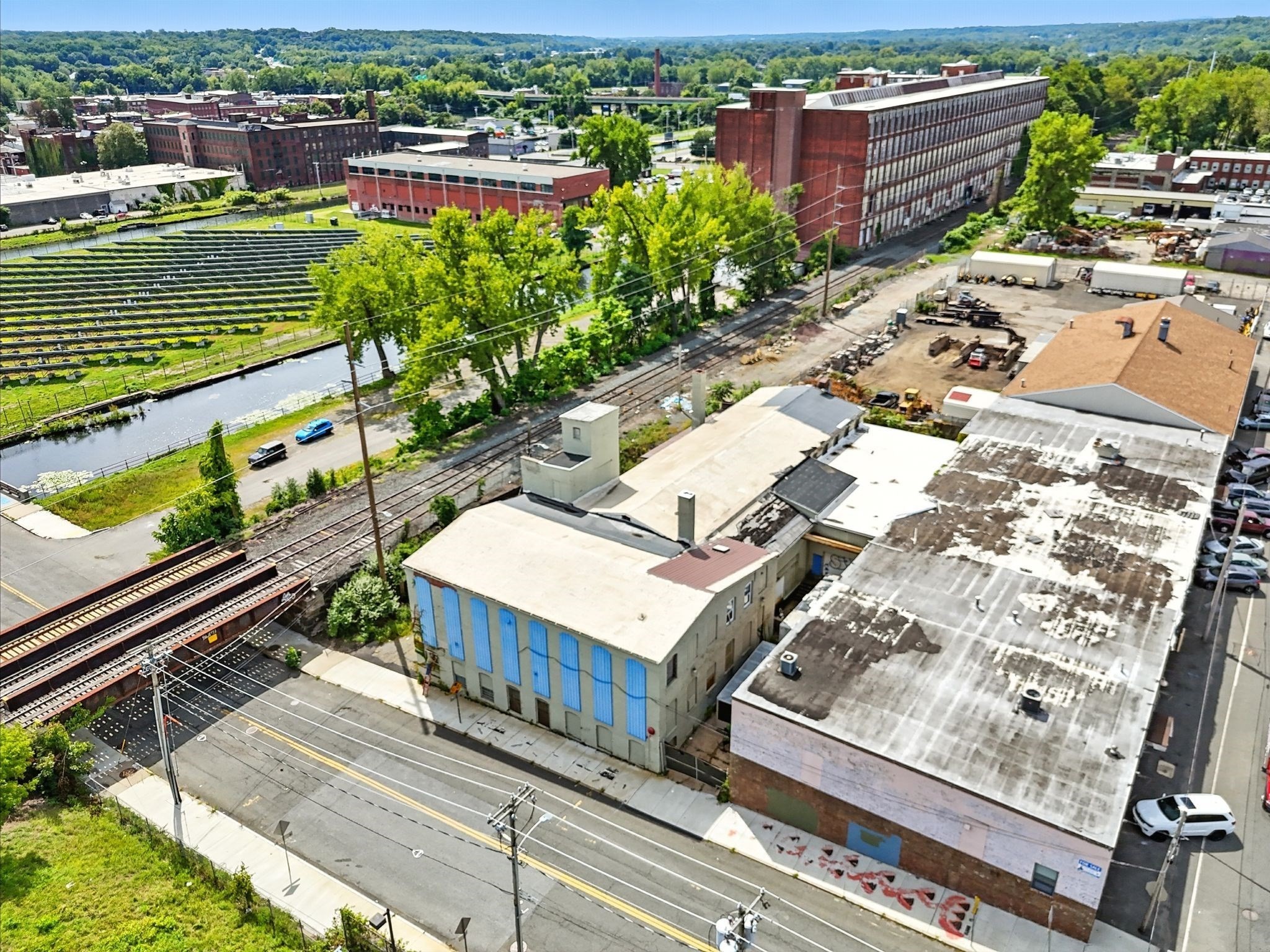 90 Sargeant St, Holyoke, MA 01040 - Image 23